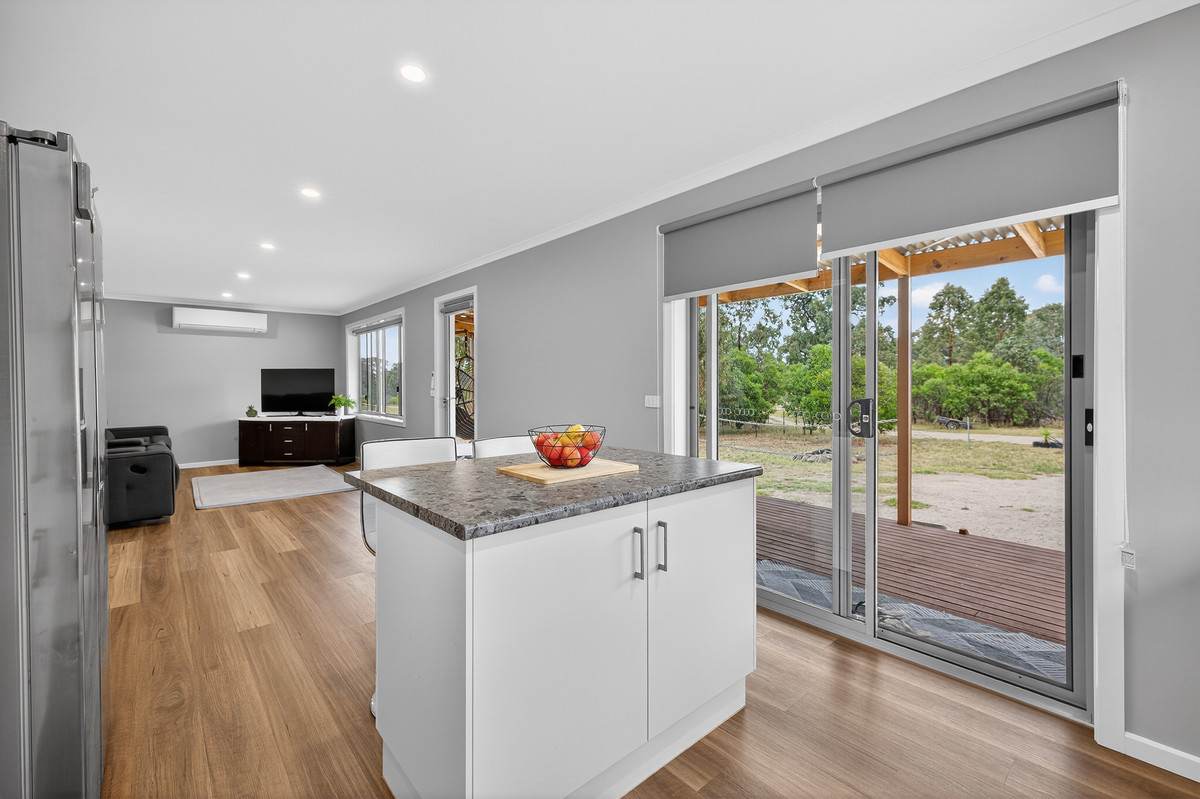 84 Rifle Range Road, Heyfield For Sale by Farmbuy.com - image 8