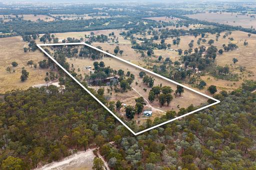 84 Rifle Range Road, Heyfield VIC 3858