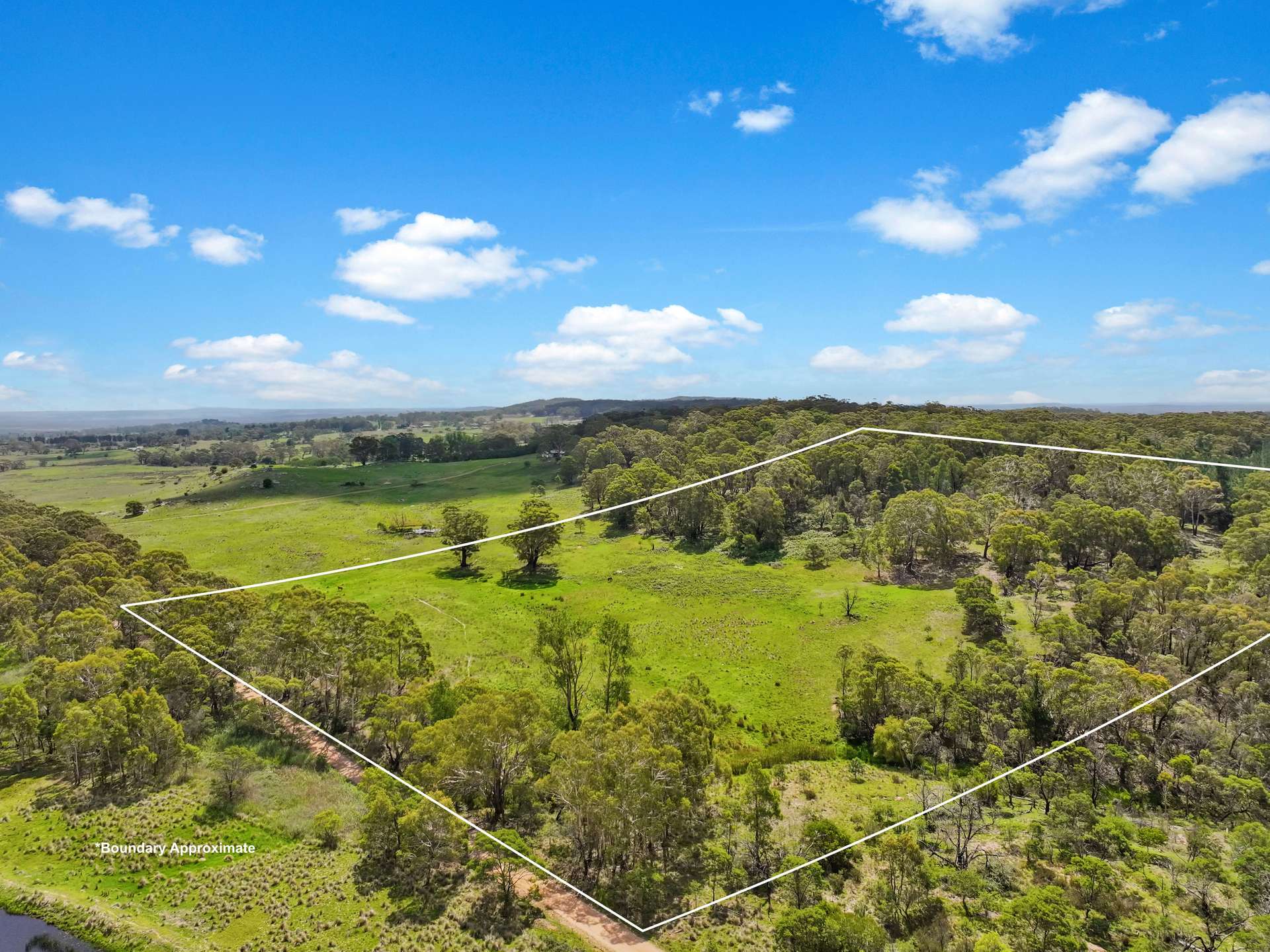 195 Halls Lane, Braidwood Sold by Farmbuy.com - image 2