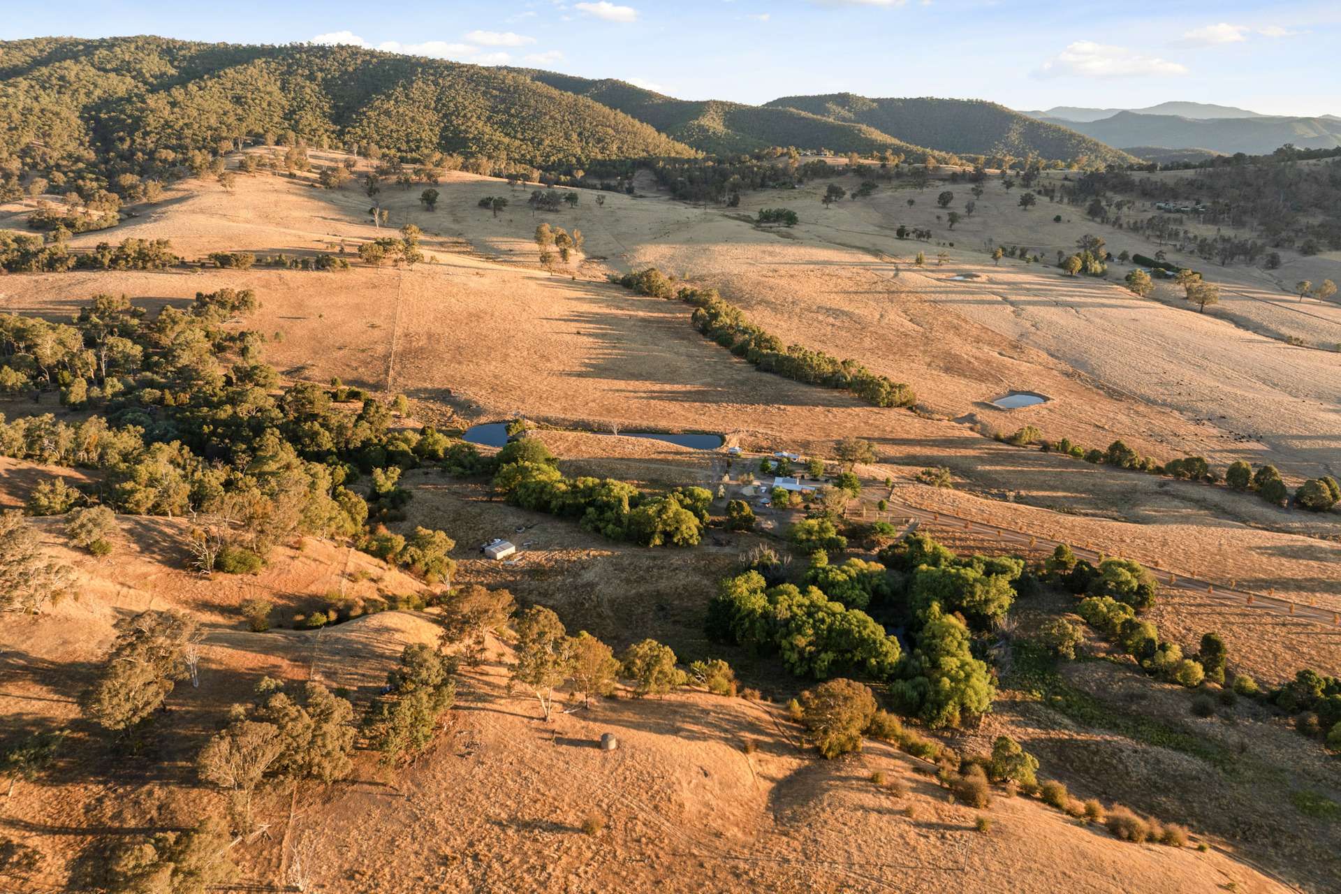 155 Shanks Lane, Boorolite For Sale by Farmbuy.com - image 2