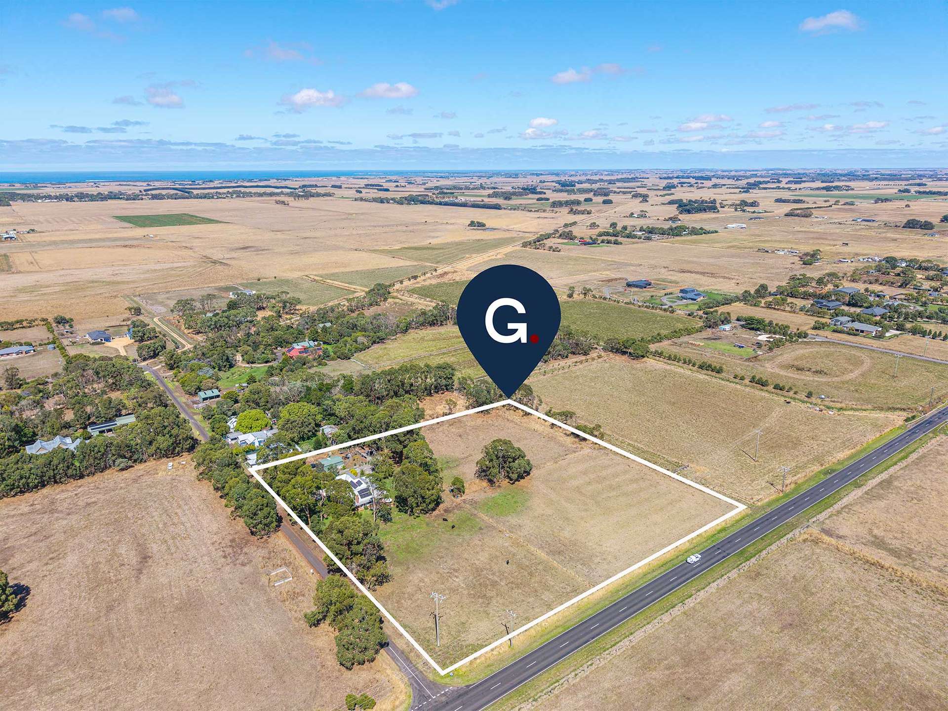 10 Patterson Street, Koroit For Sale by Farmbuy.com - image 1