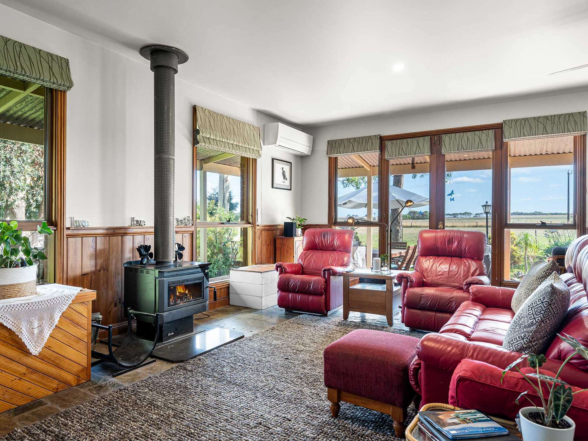 10 Patterson Street, Koroit For Sale by Farmbuy.com - image 4