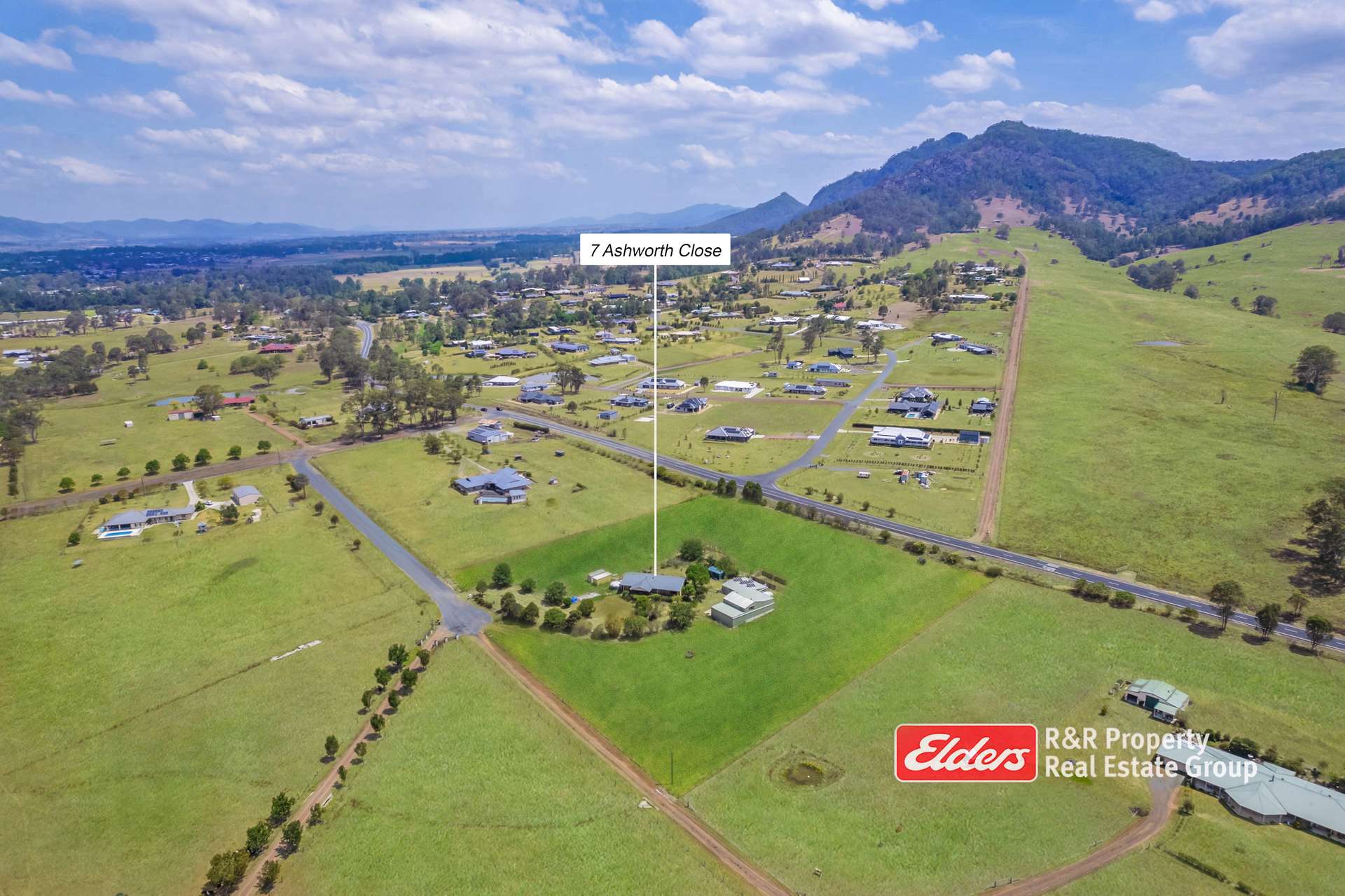 7 Ashworth Close, Gloucester For Sale by Farmbuy.com - image 1