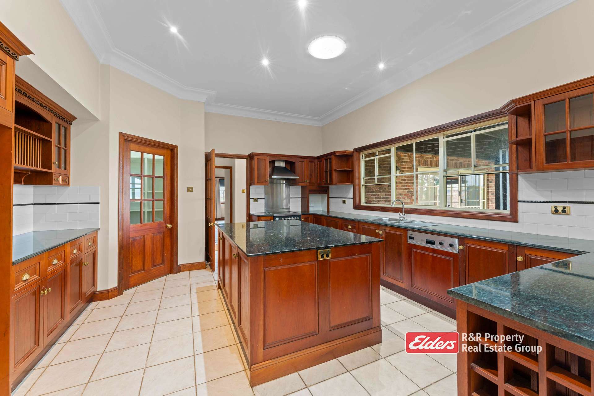 128 Cabbage Tree Road, Williamtown For Sale by Farmbuy.com - image 2