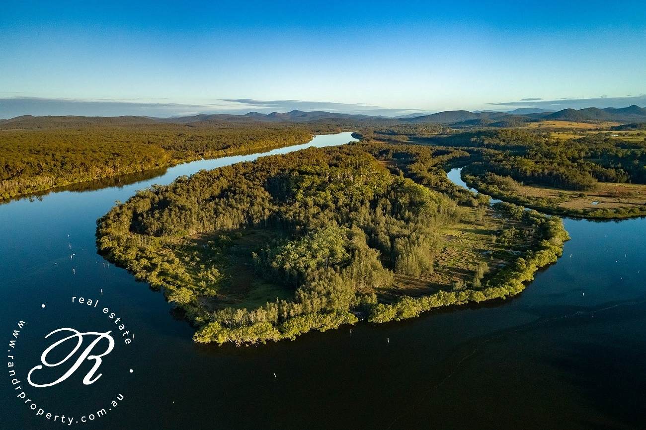 Boogee Boogee Island Karuah River, Karuah For Sale by Farmbuy.com - image 5