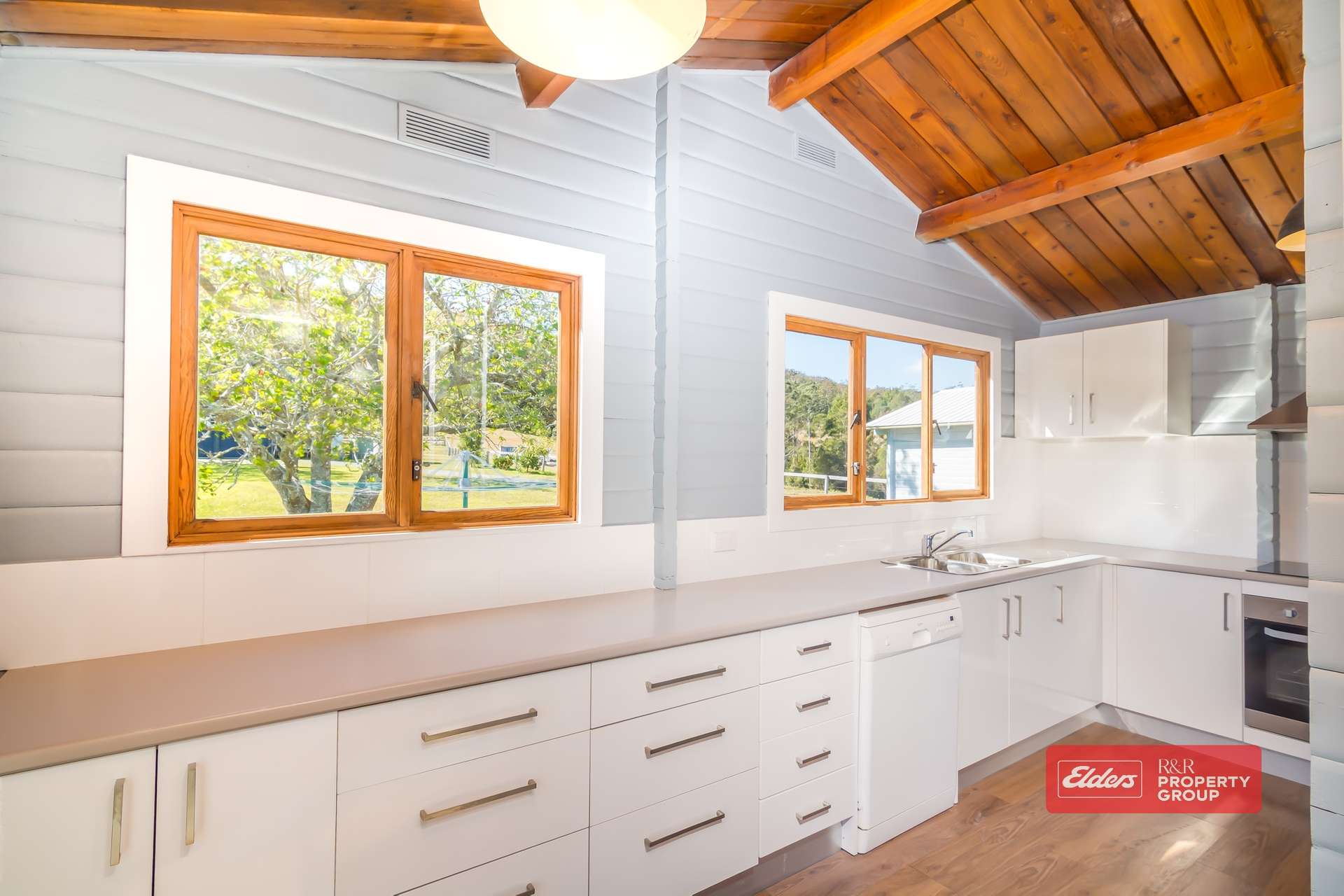 1822 Wootton Way, Wootton For Sale by Farmbuy.com - image 5