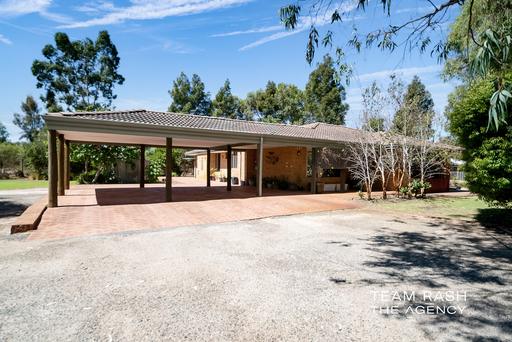Farm Sold - WA - Casuarina - 6167 - Timeless Country Elegance on 1.81 Hectares – Your Perfect Casuarina Retreat 
