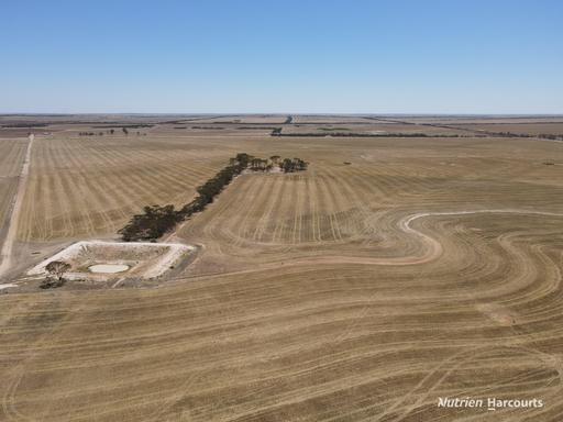 2342 Emu Hill Road East, South Kumminin WA 6368