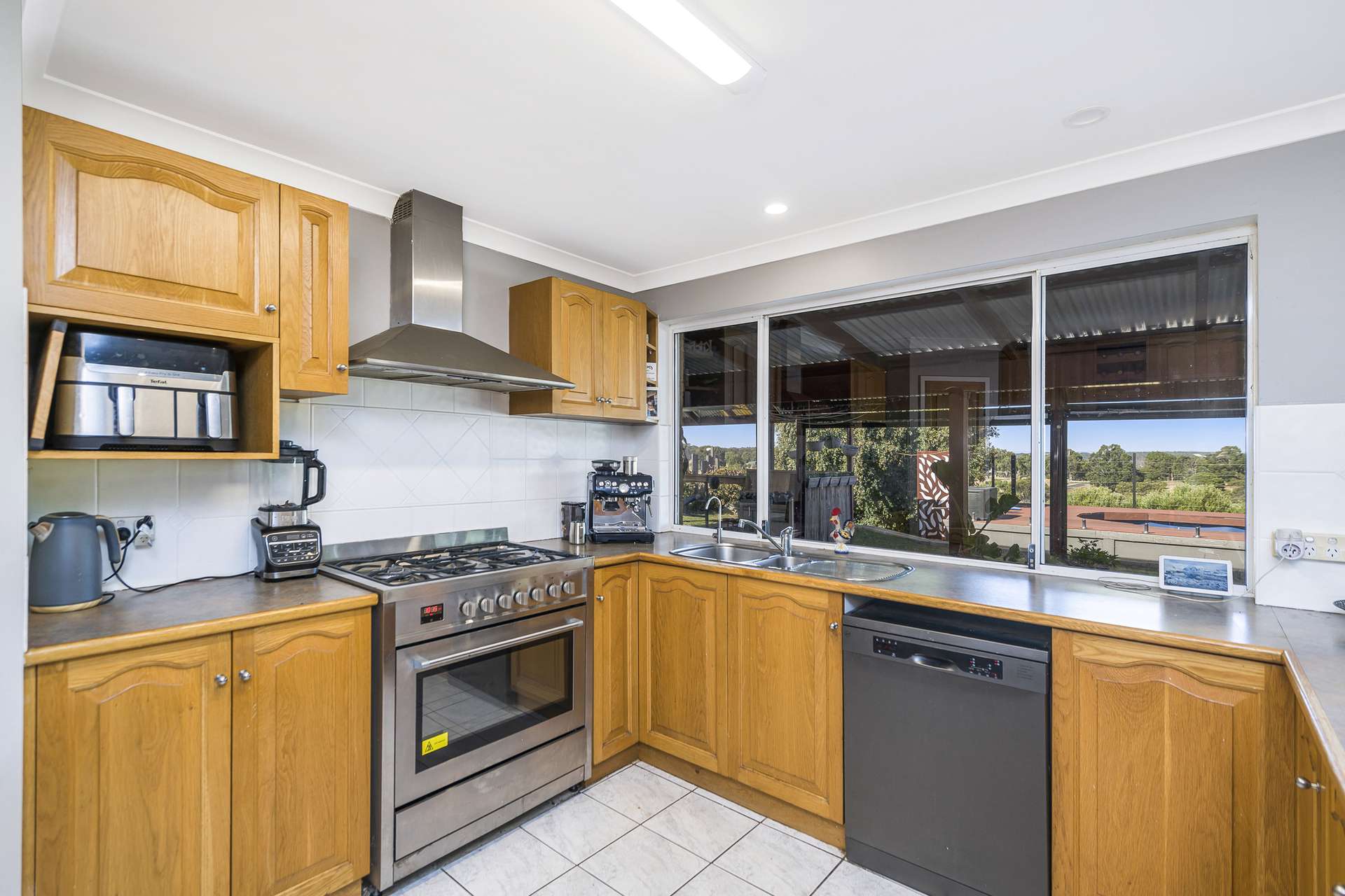 18 Evelyn Place, Bullsbrook For Sale by Farmbuy.com - image 7