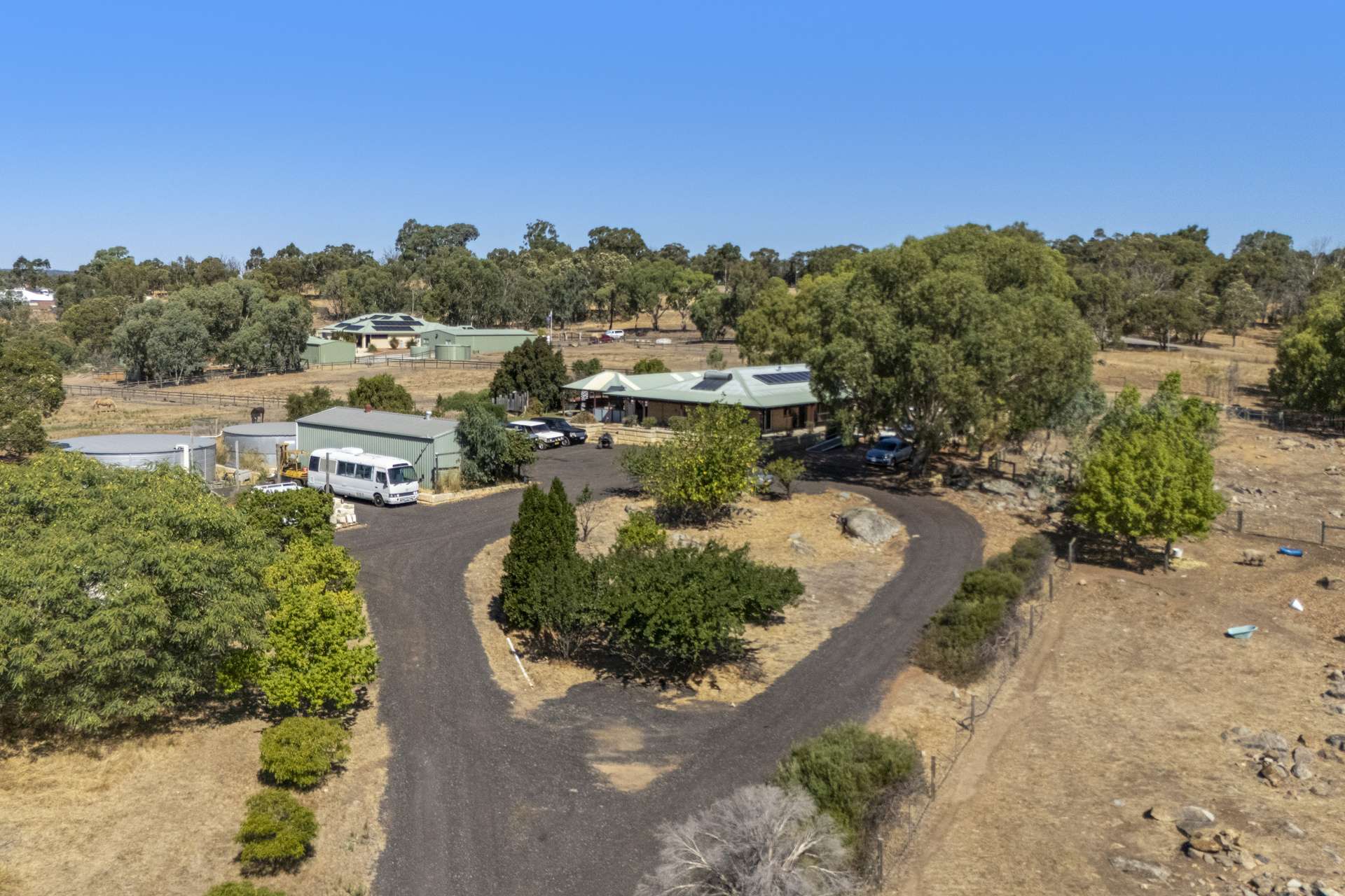 18 Evelyn Place, Bullsbrook For Sale by Farmbuy.com - image 31