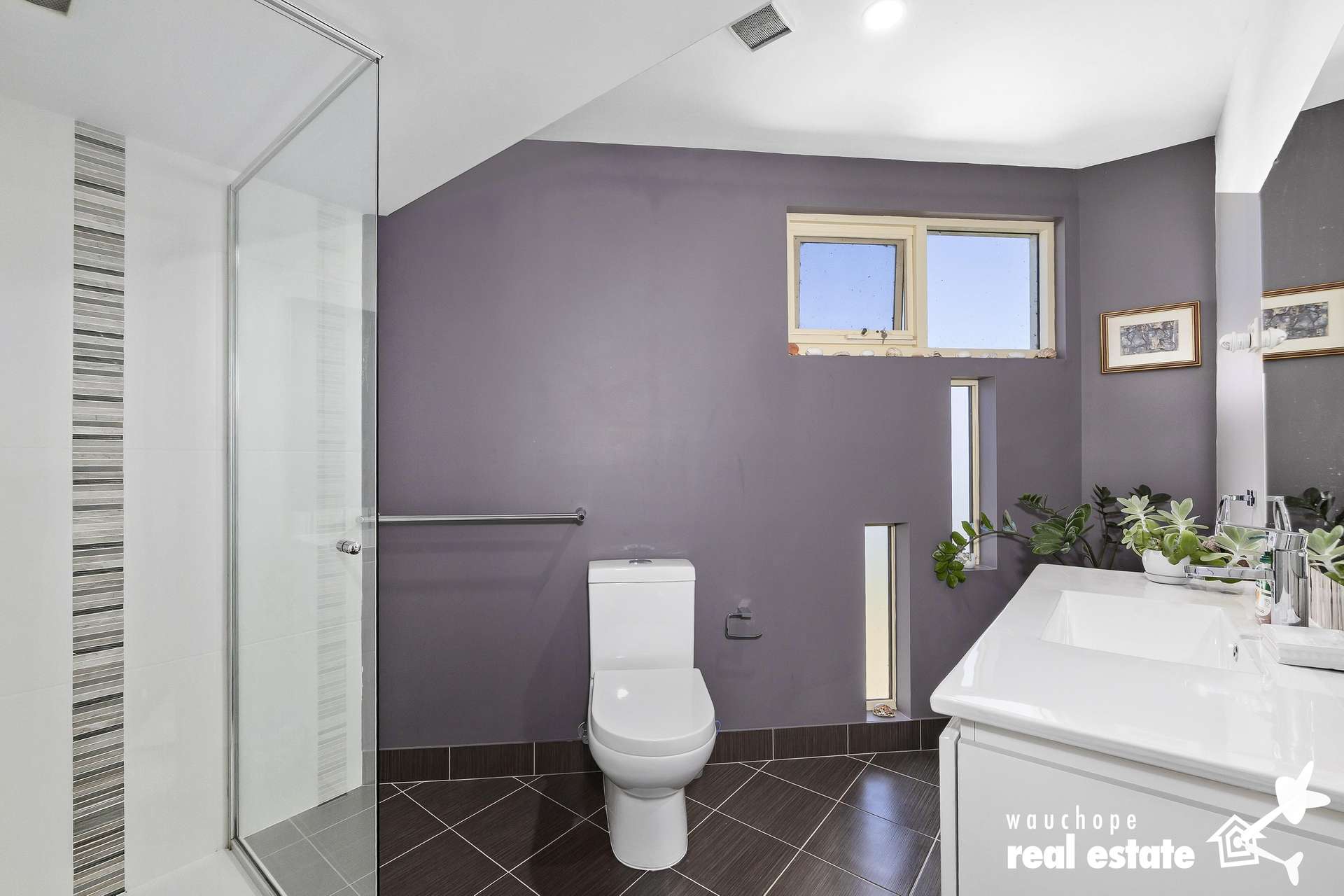 933 Innes View Road, Innes View For Sale by Farmbuy.com - image 11