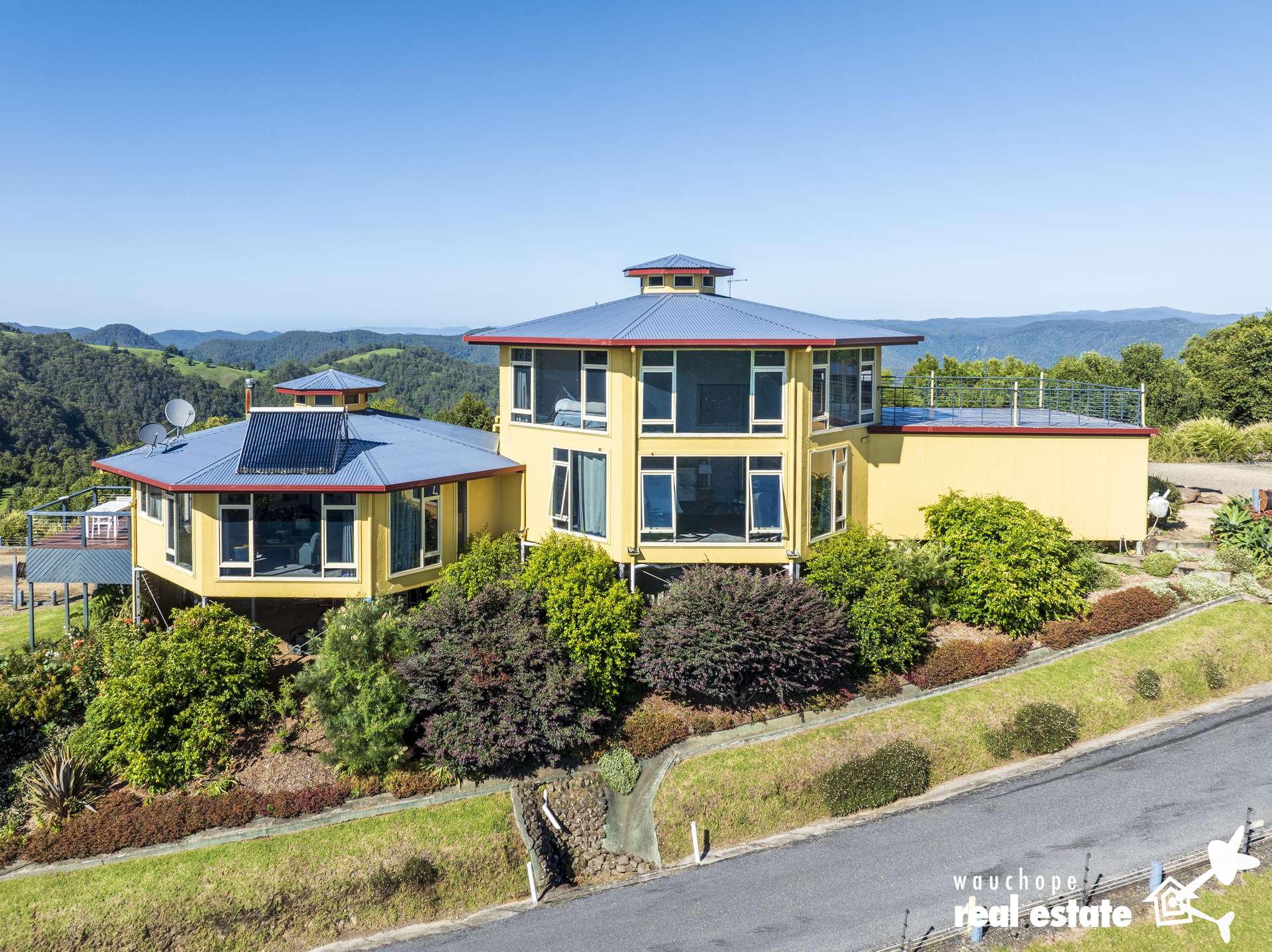 933 Innes View Road, Innes View For Sale by Farmbuy.com - image 1