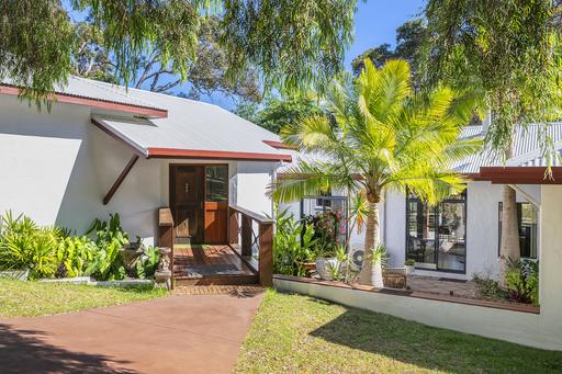 Farm For Sale - WA - Margaret River - 6285 - WILDLIFE SANCTUARY / SPACIOUS FAMILY RETREAT 