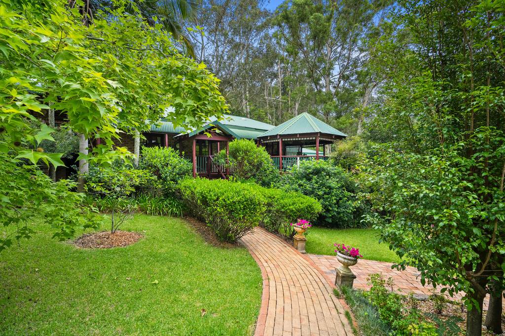6 Buangi Road, Durren Durren NSW 2259