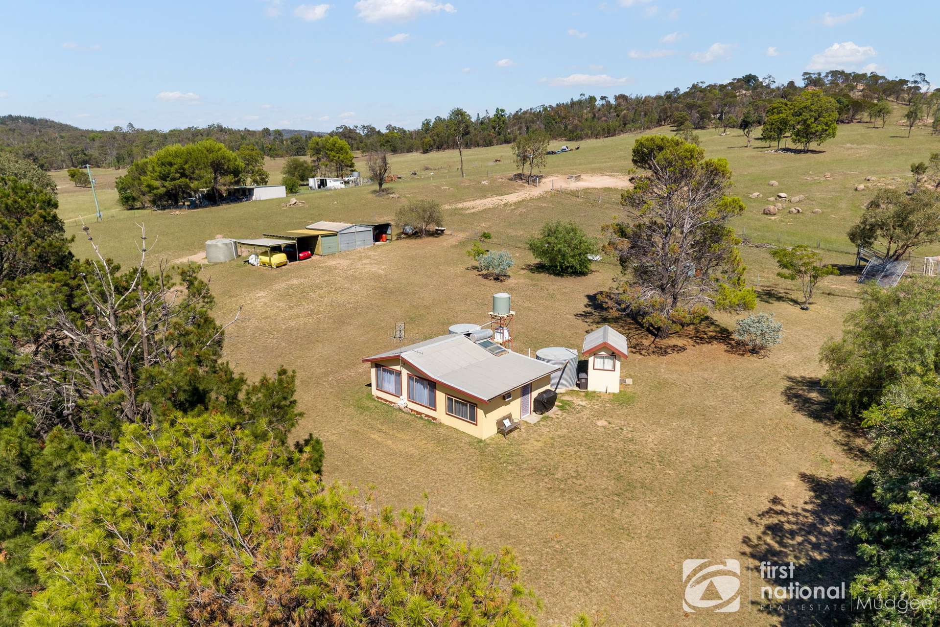 257 Winchester Crescent, Mudgee For Sale by Farmbuy.com - image 1