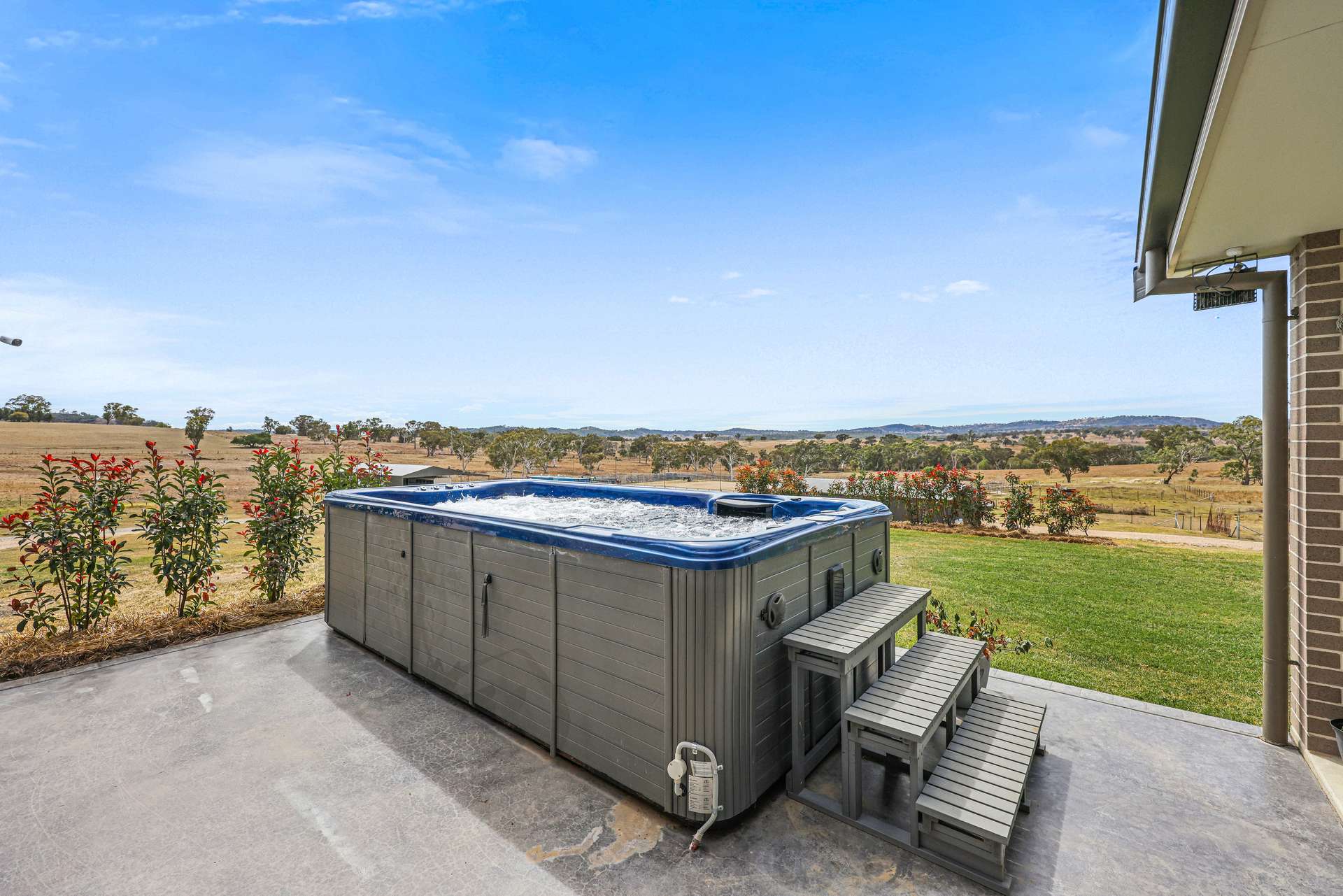 6953 Halls Creek Road, Bendemeer For Sale by Farmbuy.com - image 9