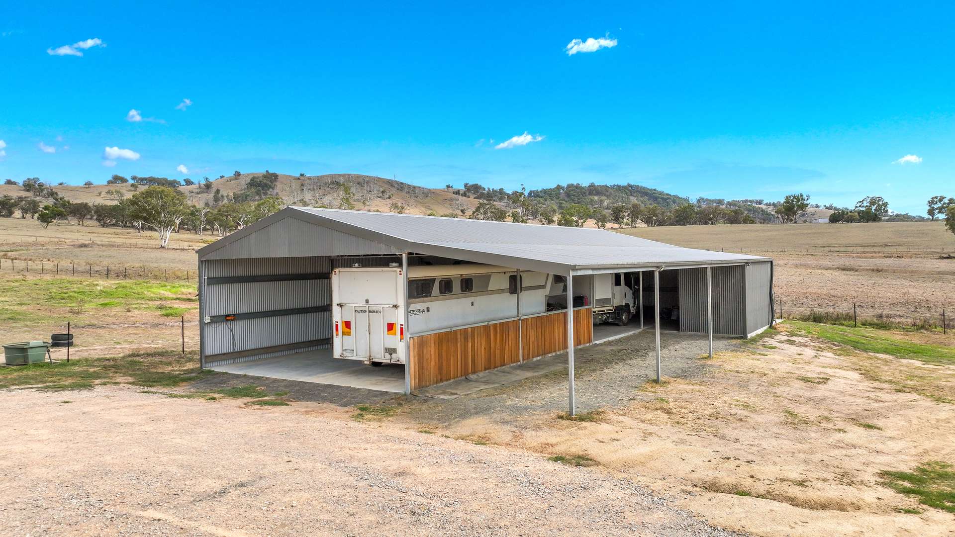 6953 Halls Creek Road, Bendemeer For Sale by Farmbuy.com - image 21
