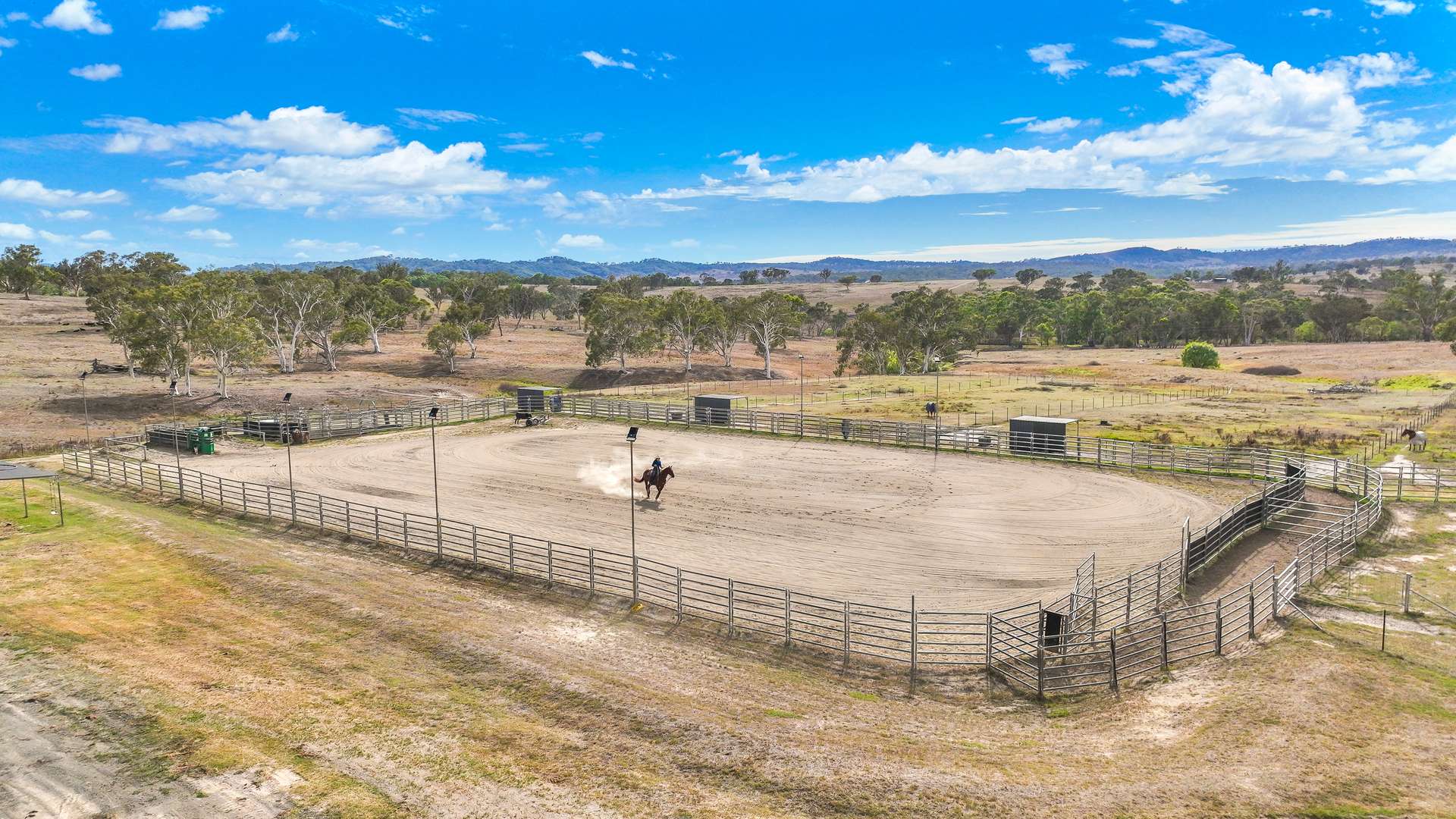 6953 Halls Creek Road, Bendemeer For Sale by Farmbuy.com - image 19