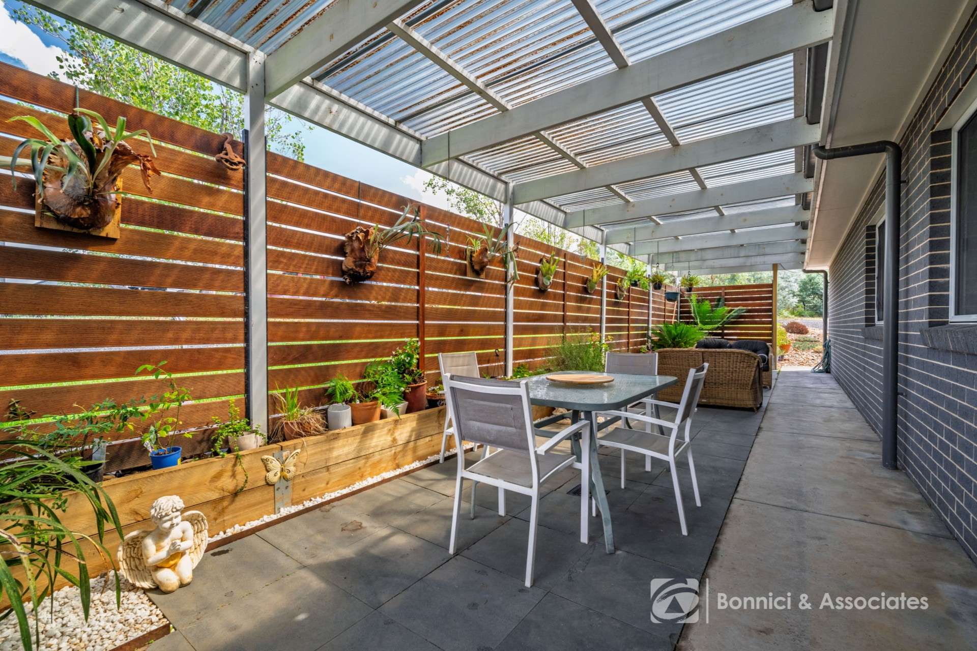 88 Osbornes Flat Road, Yackandandah For Sale by Farmbuy.com - image 19