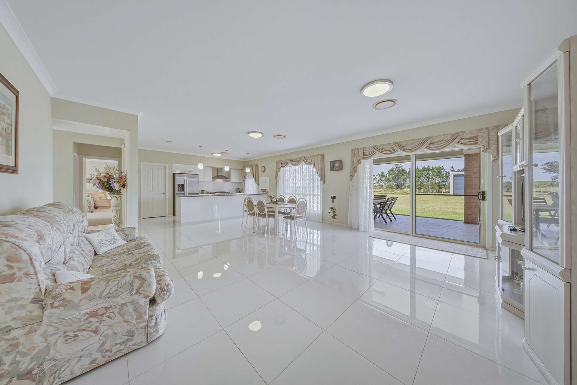 285 Cabbage Tree Road, Williamtown For Sale by Farmbuy.com - image 7
