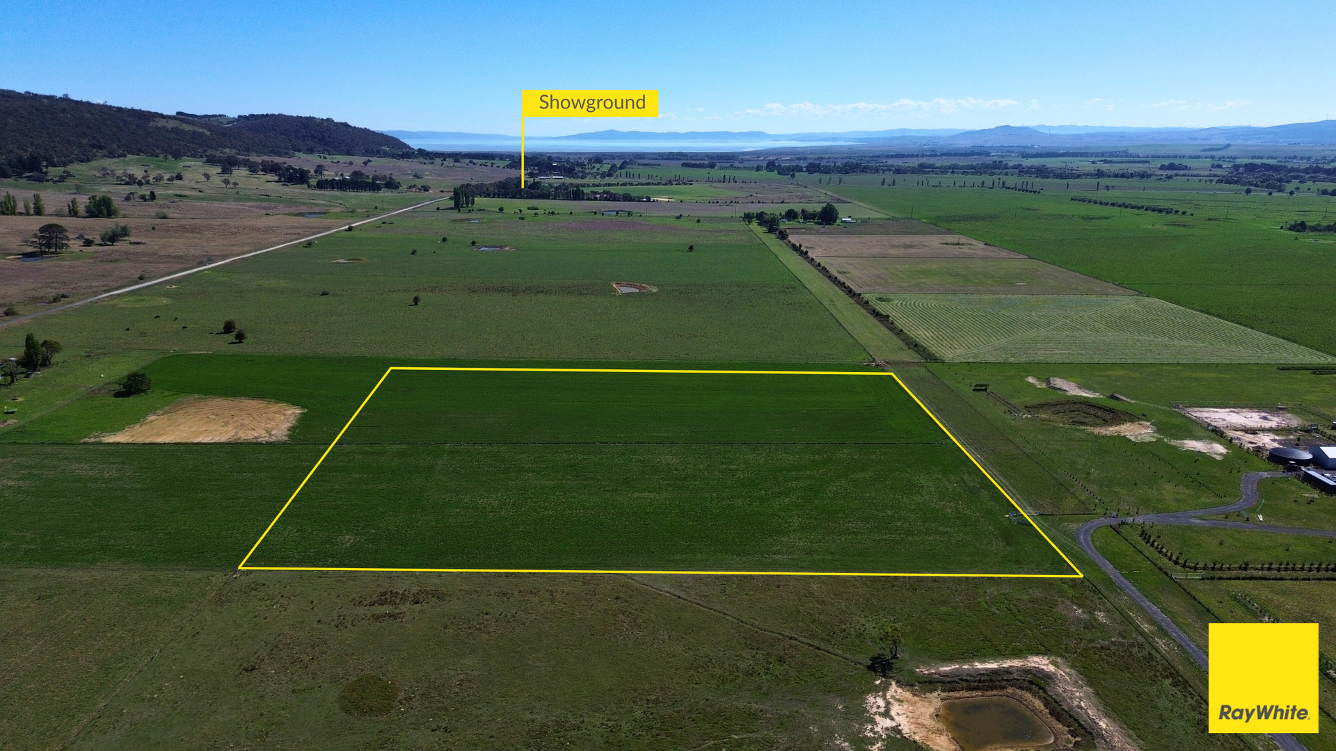 255A Mathews Lane, Bungendore For Sale by Farmbuy.com - image 3