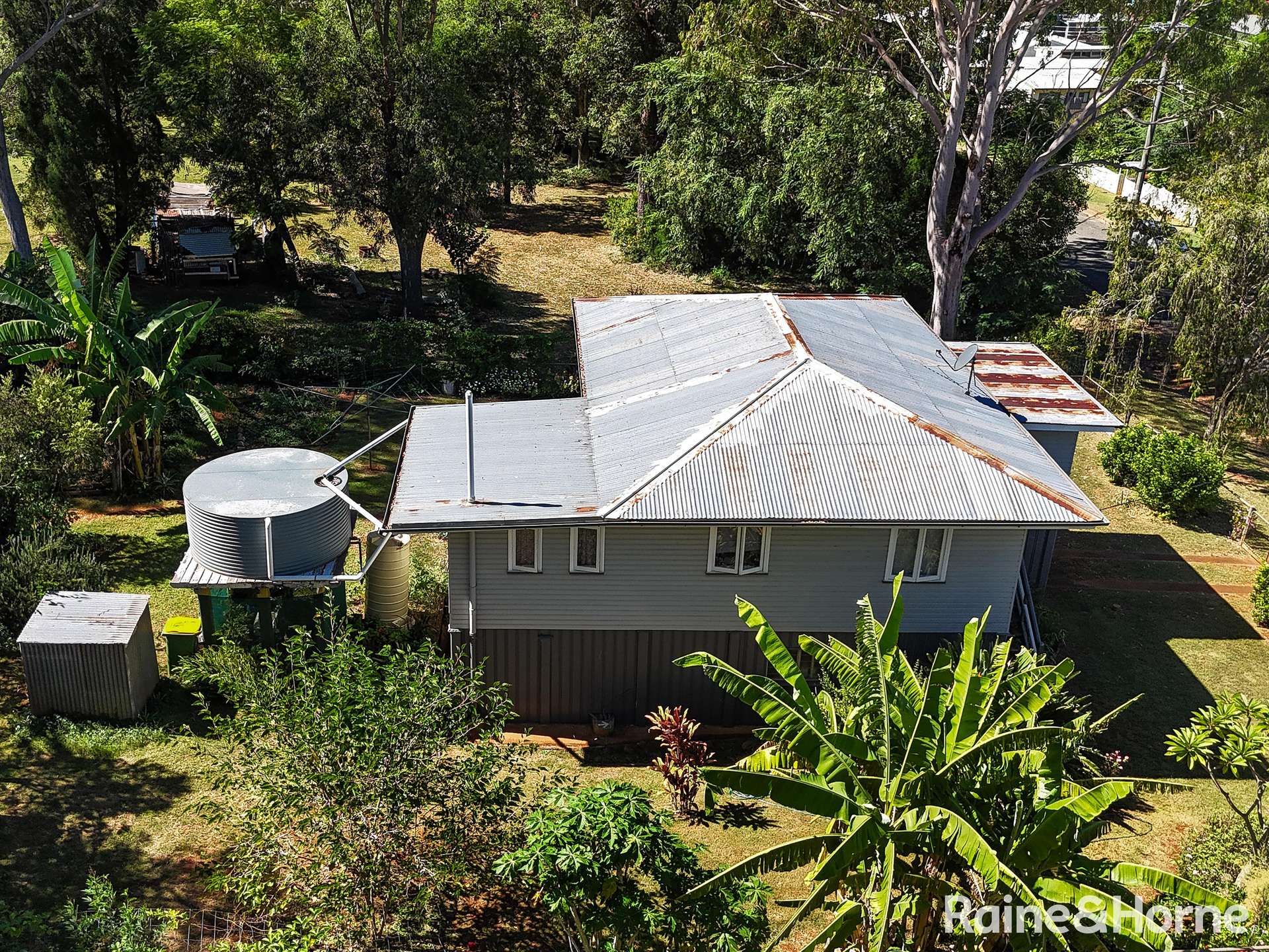 3 Davies Street, Yarraman For Sale by Farmbuy.com - image 15