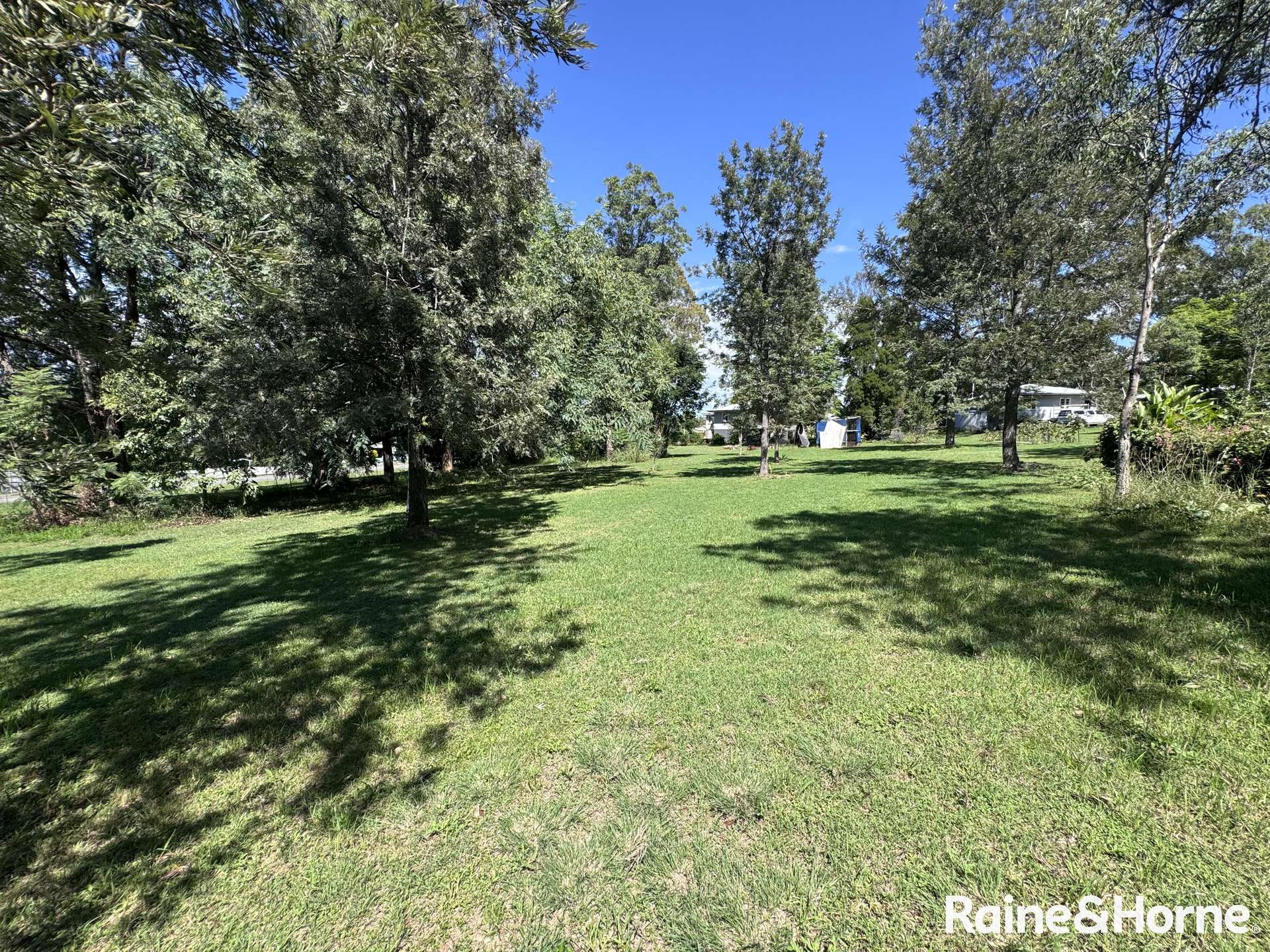 3 Davies Street, Yarraman For Sale by Farmbuy.com - image 35
