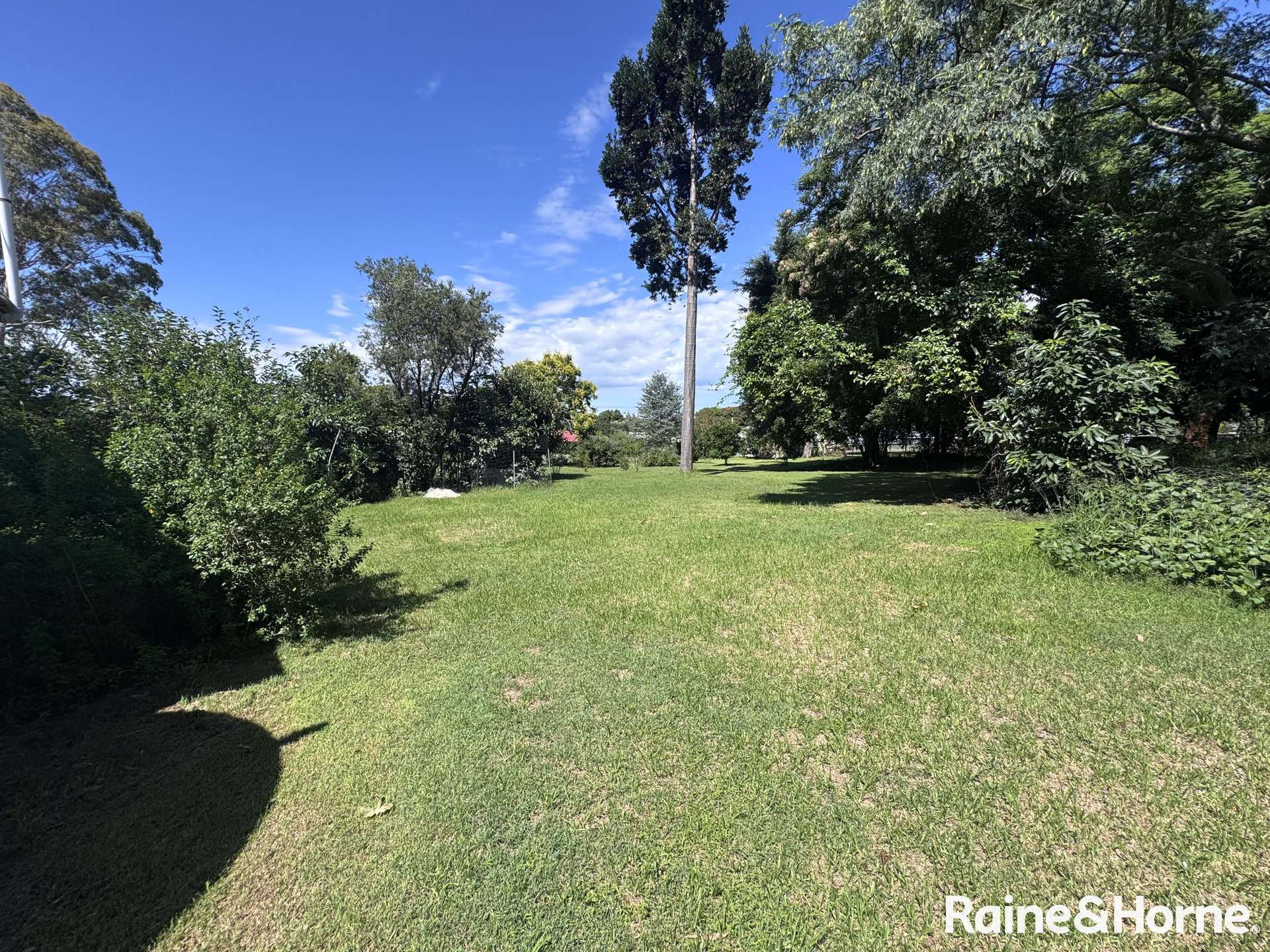 3 Davies Street, Yarraman For Sale by Farmbuy.com - image 34
