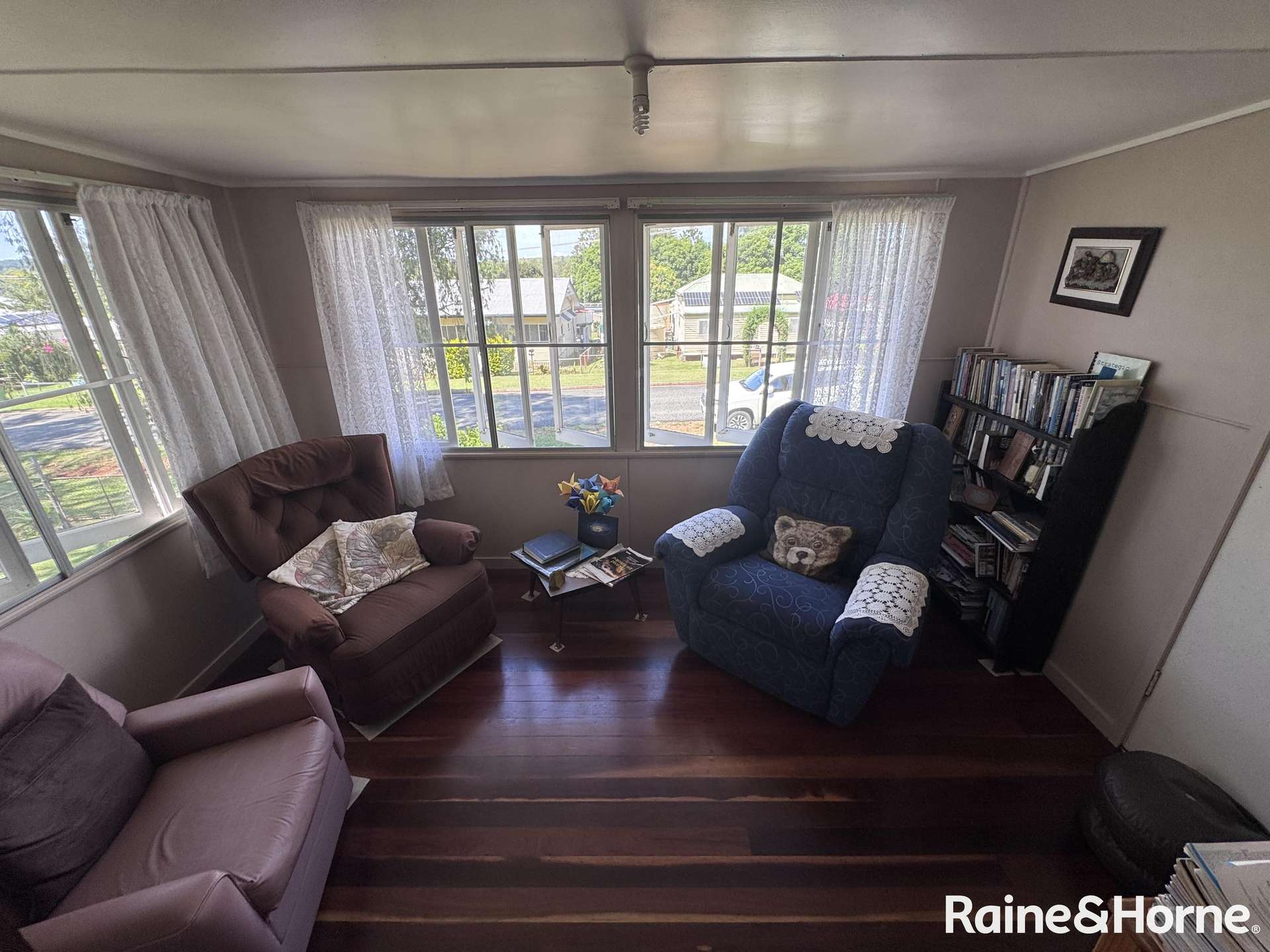 3 Davies Street, Yarraman For Sale by Farmbuy.com - image 13