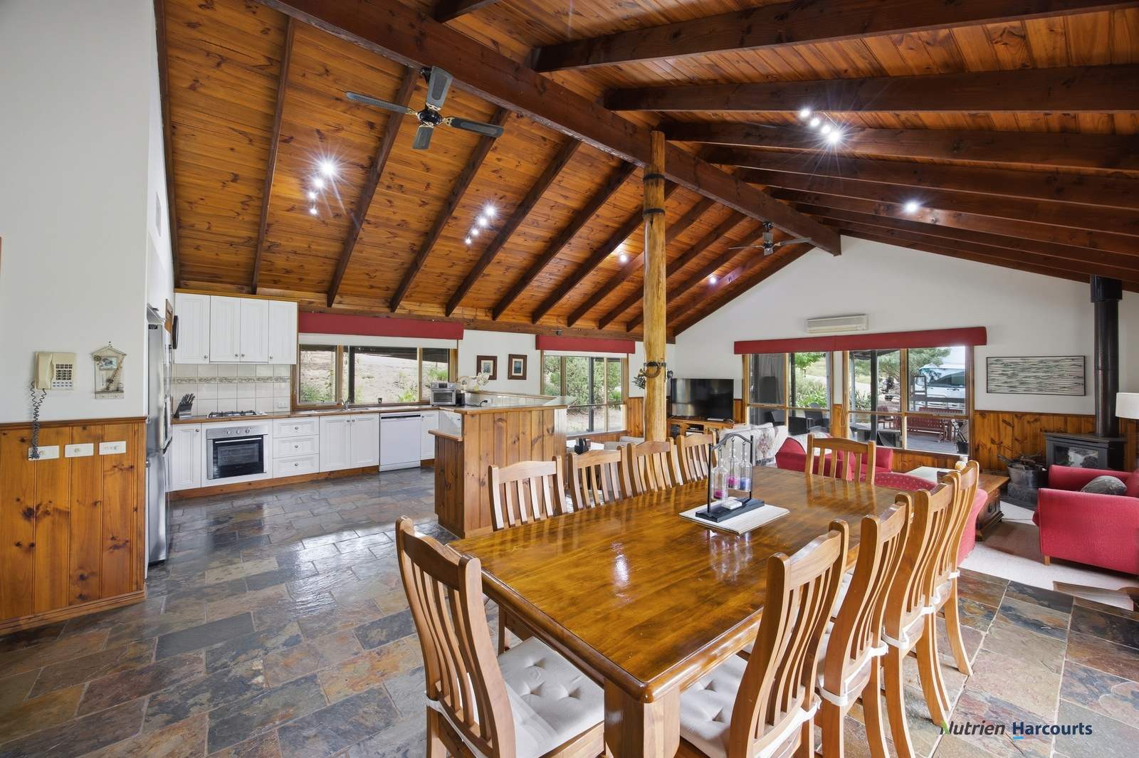 72 Alford Avenue, Eildon Sold by Farmbuy.com - image 9