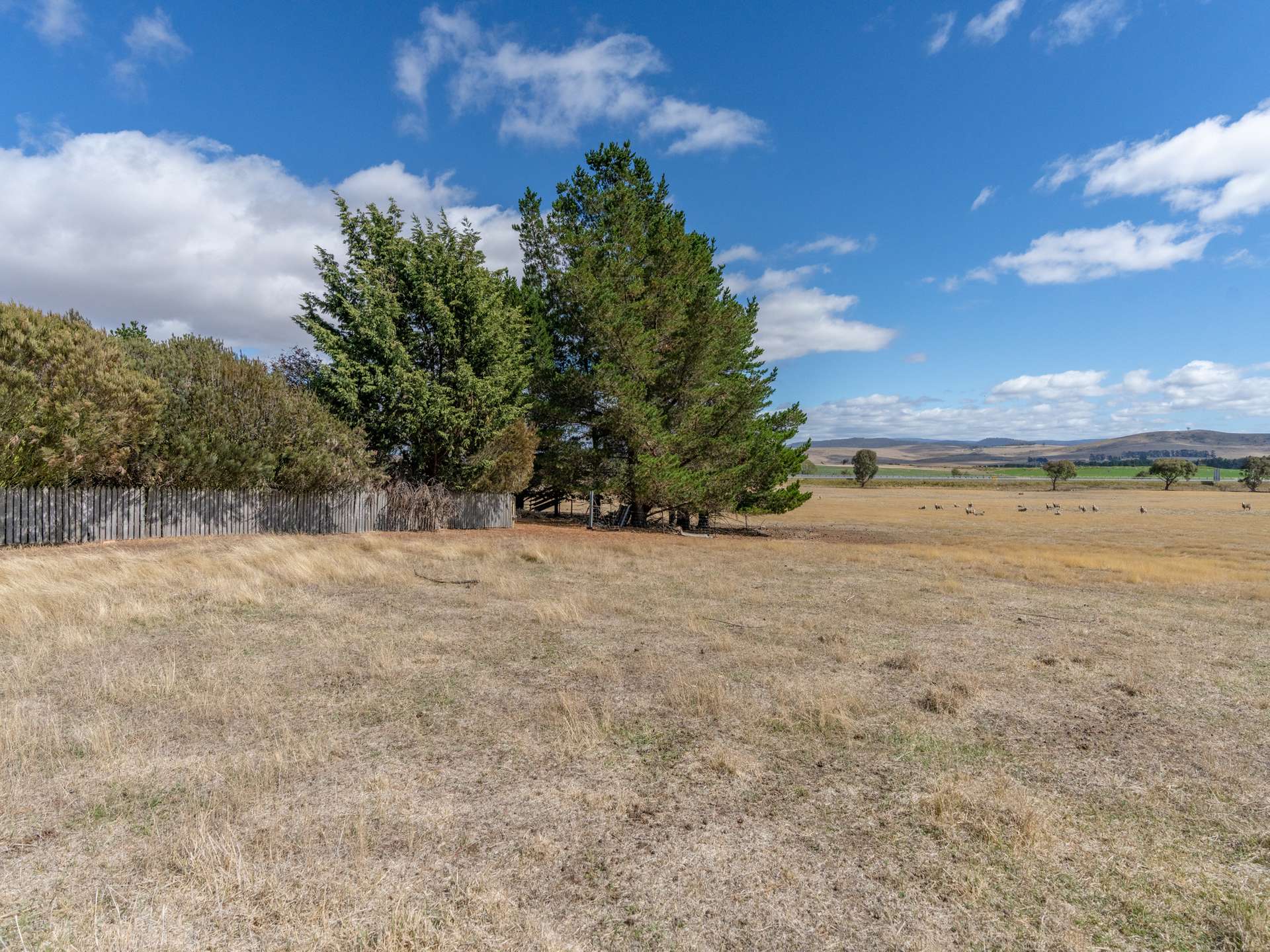 2A High Street, Oatlands For Sale by Farmbuy.com - image 20