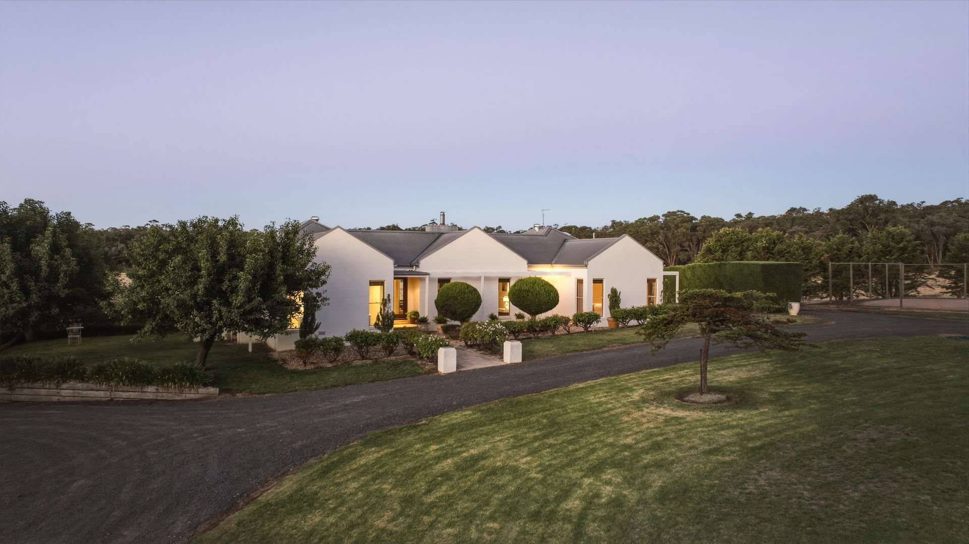 161 Myrtle Creek Road, Axe Creek For Sale by Farmbuy.com - image 2