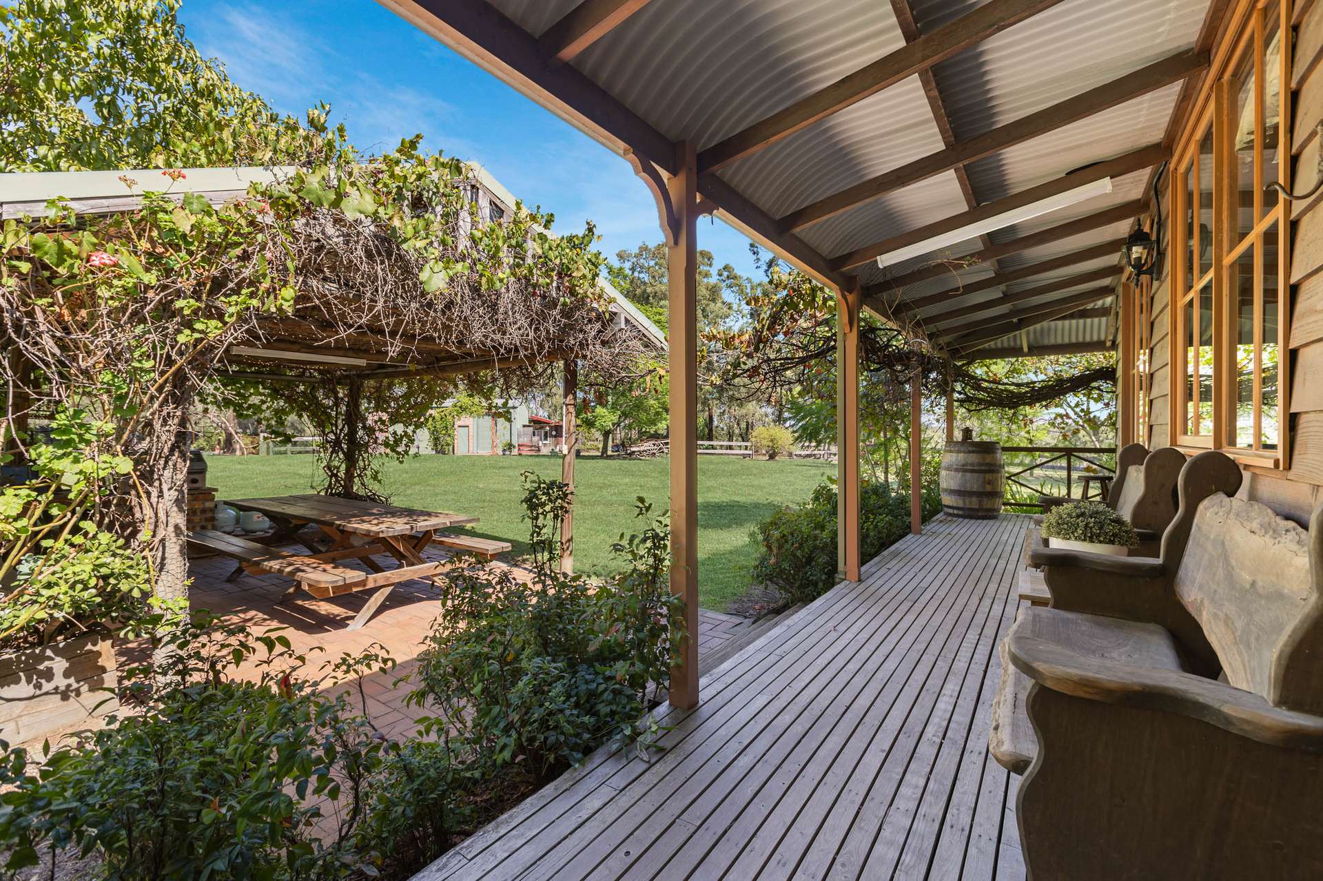 633 Hermitage Road, Pokolbin For Sale by Farmbuy.com - image 4