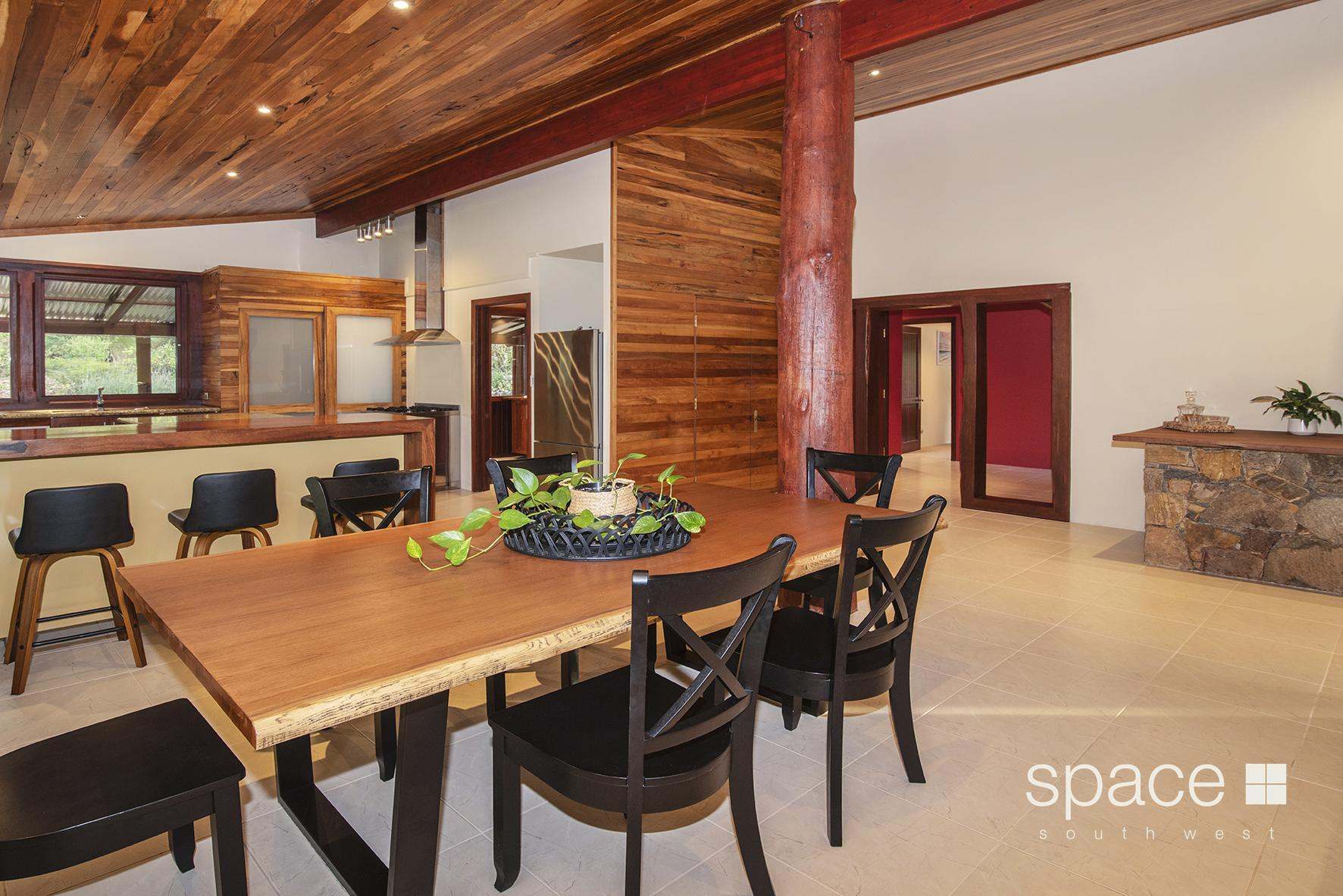 14 Coppin Grove, Redgate For Sale by Farmbuy.com - image 3