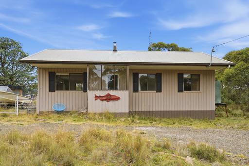 Farm For Sale - TAS - Miena - 7030 - Low-maintenance highlands property. 