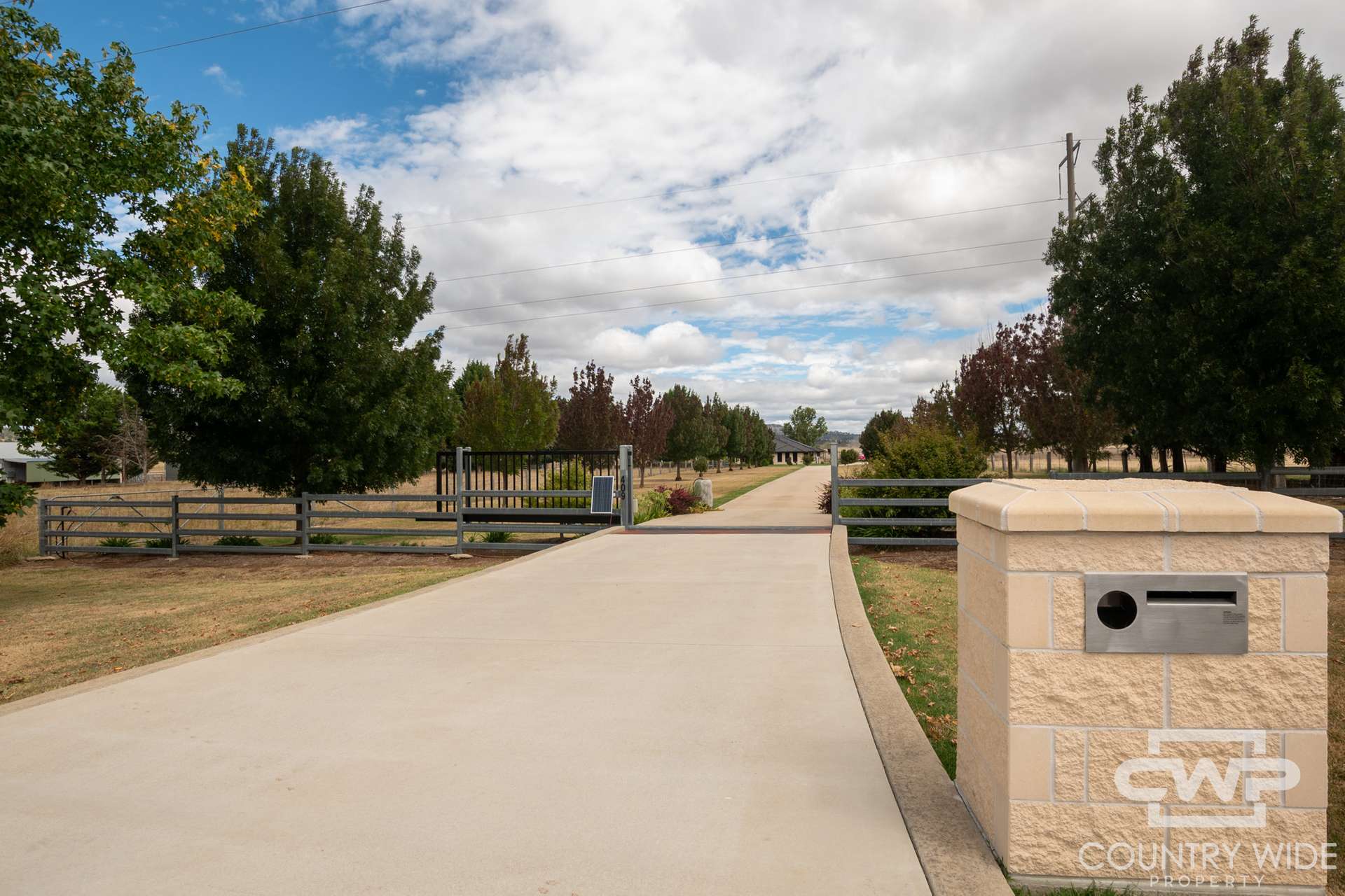 409 Gwydir Highway, Glen Innes For Sale by Farmbuy.com - image 2