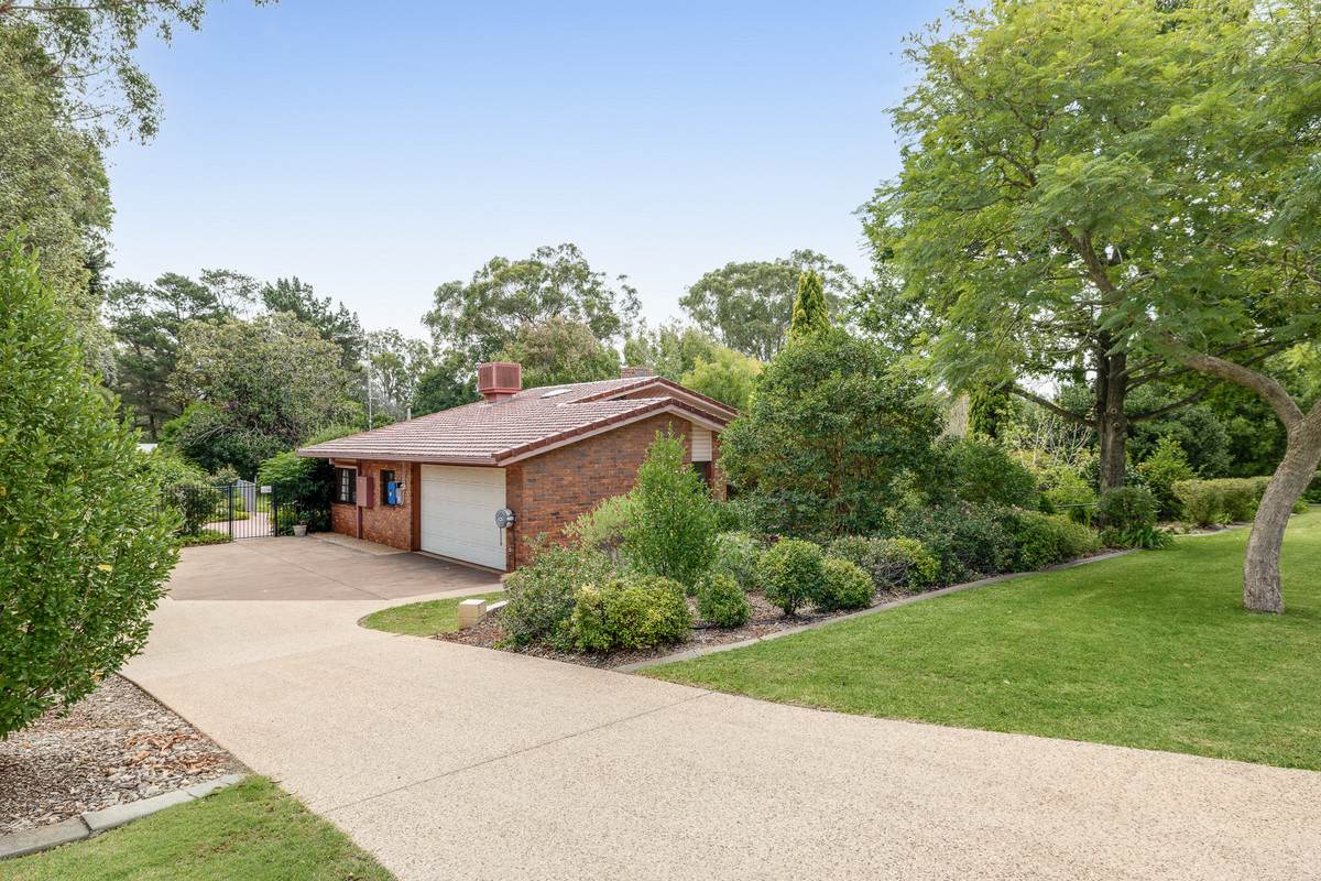 7 Fairway Crescent, Middle Ridge Sold by Farmbuy.com - image 4