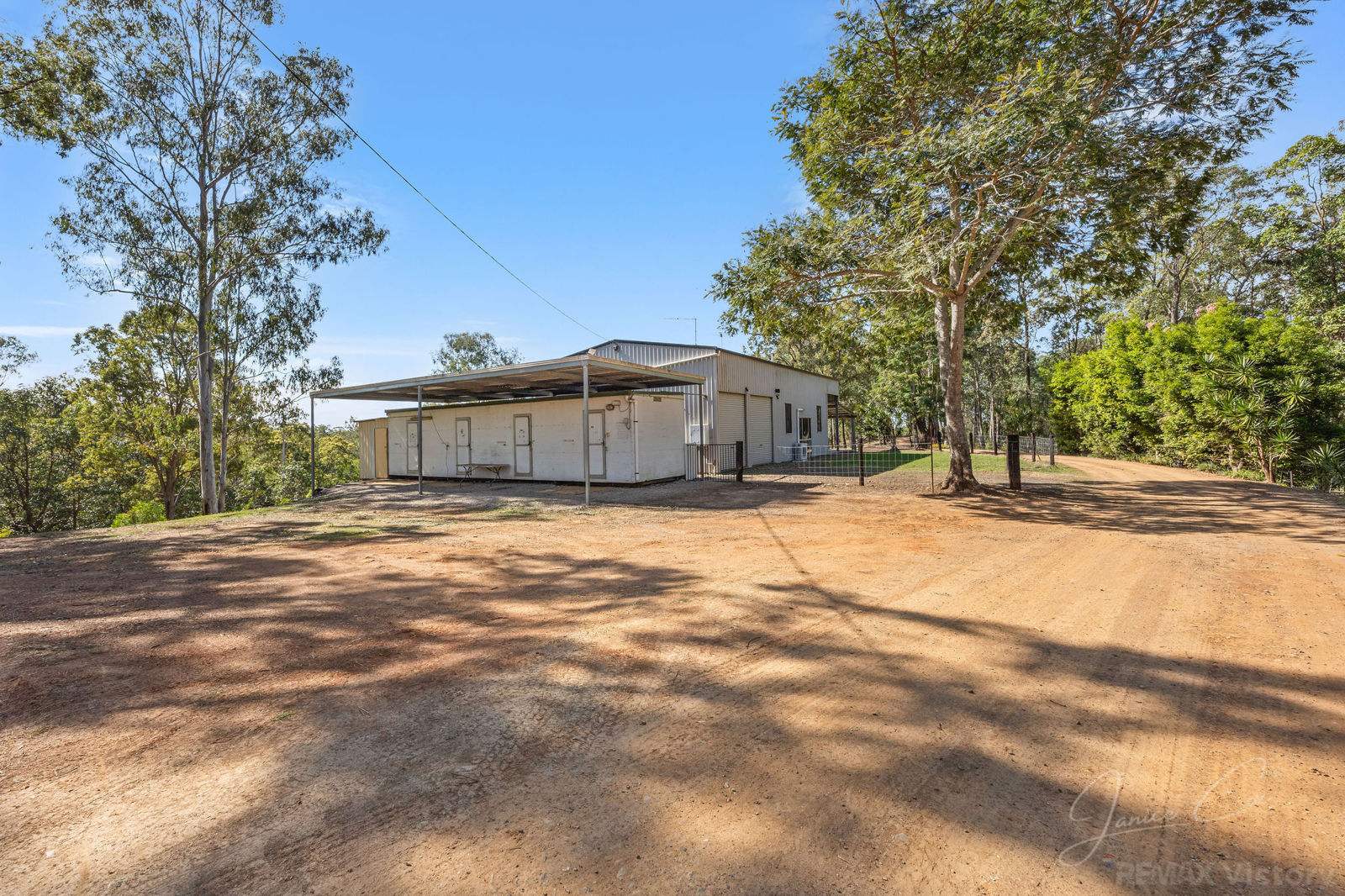 132 Flux Road, Wamuran Basin For Sale by Farmbuy.com - image 19