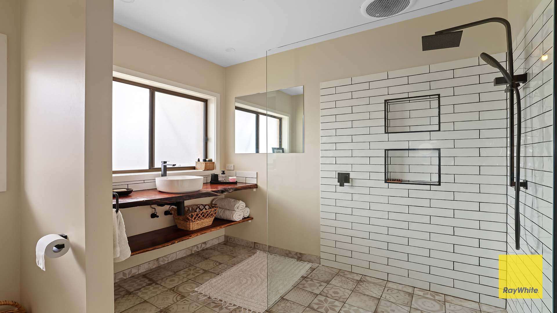 65 Foster-Mirboo Road, Foster North For Sale by Farmbuy.com - image 9
