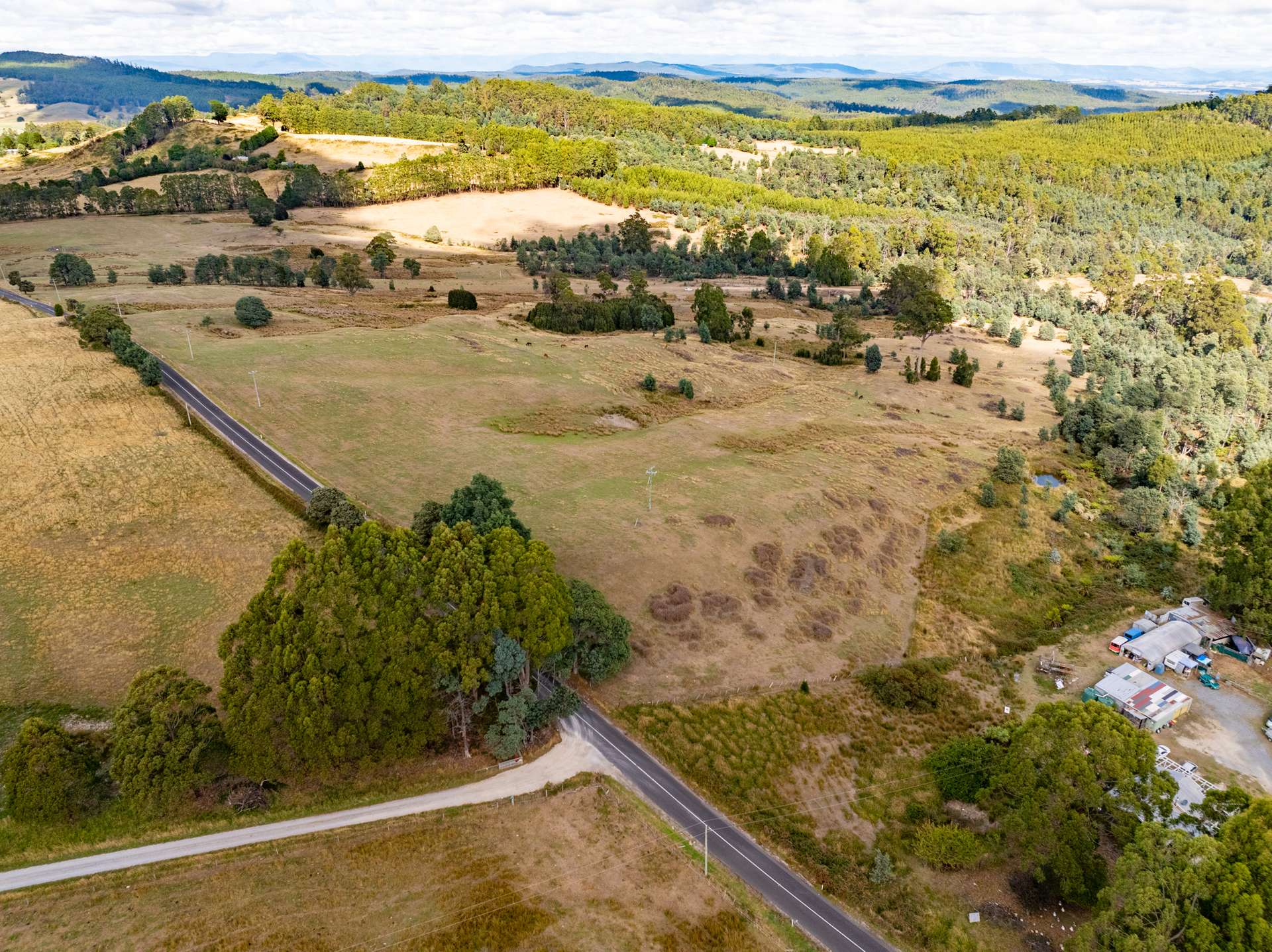 PID 7035871, Holwell Road, Frankford For Sale by Farmbuy.com - image 9