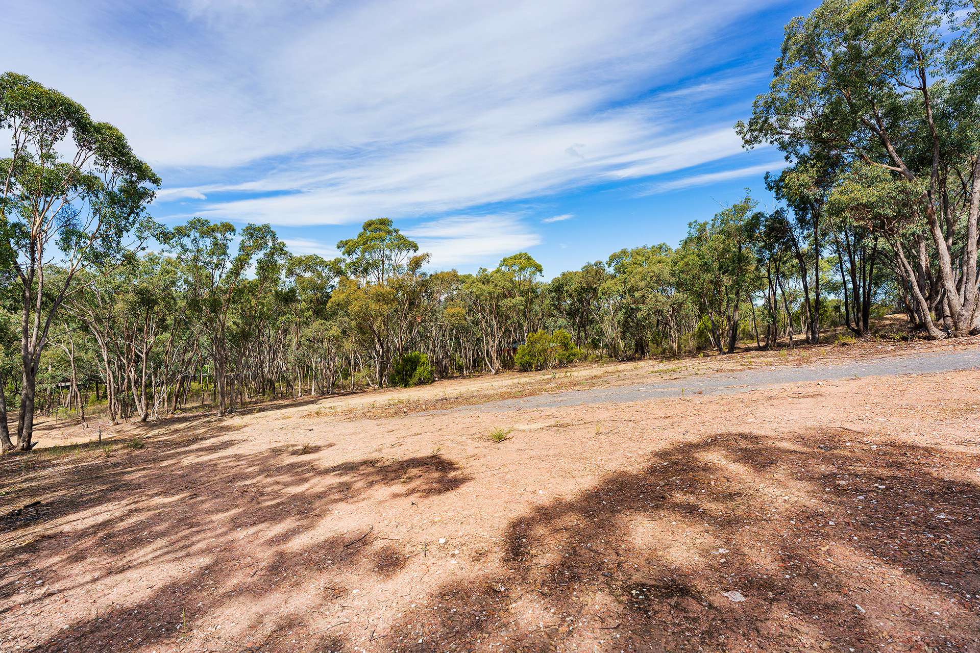 76 Ireland Street, McKenzie Hill For Sale by Farmbuy.com - image 4
