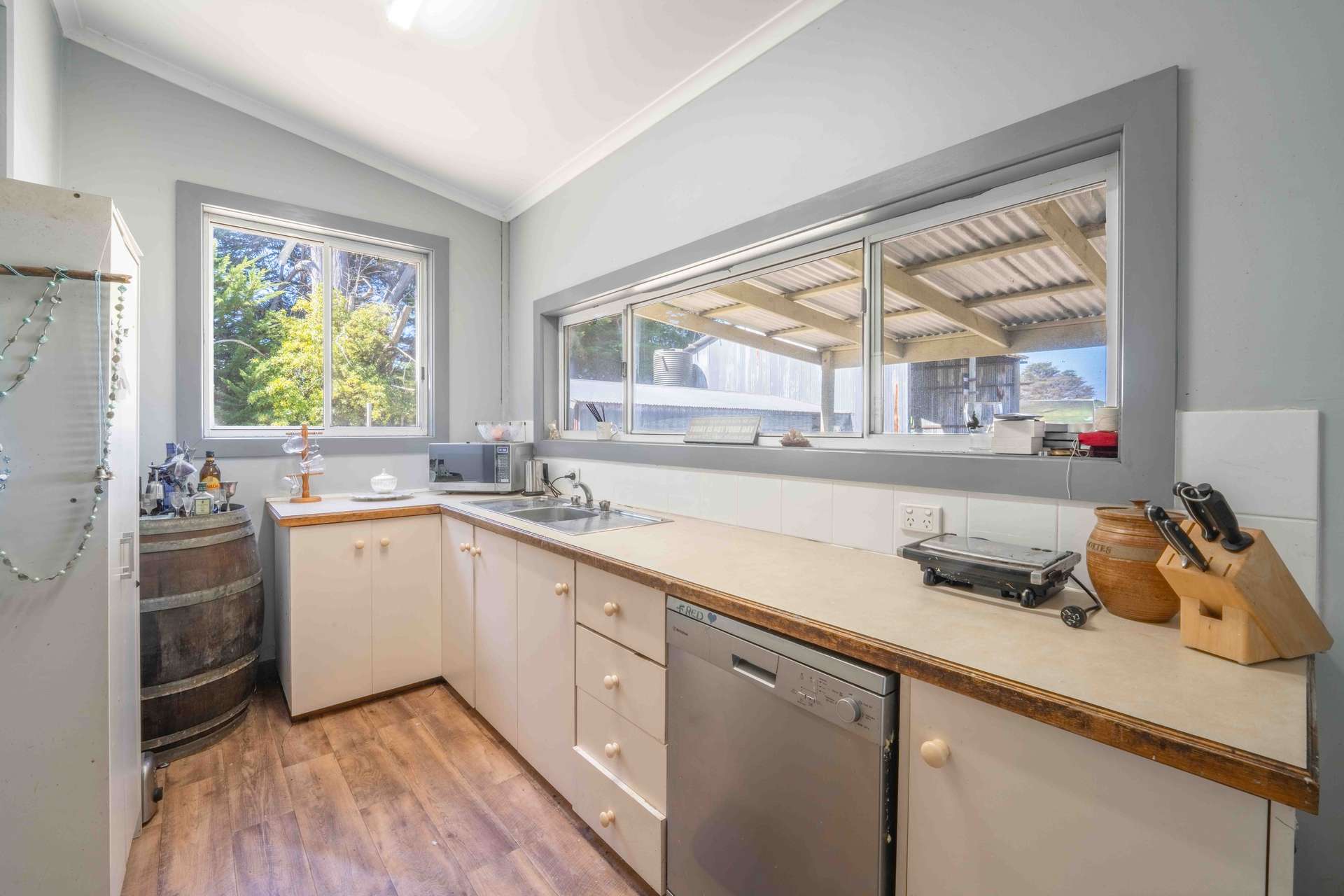 8669 Princes Highway, Allestree For Sale by Farmbuy.com - image 8