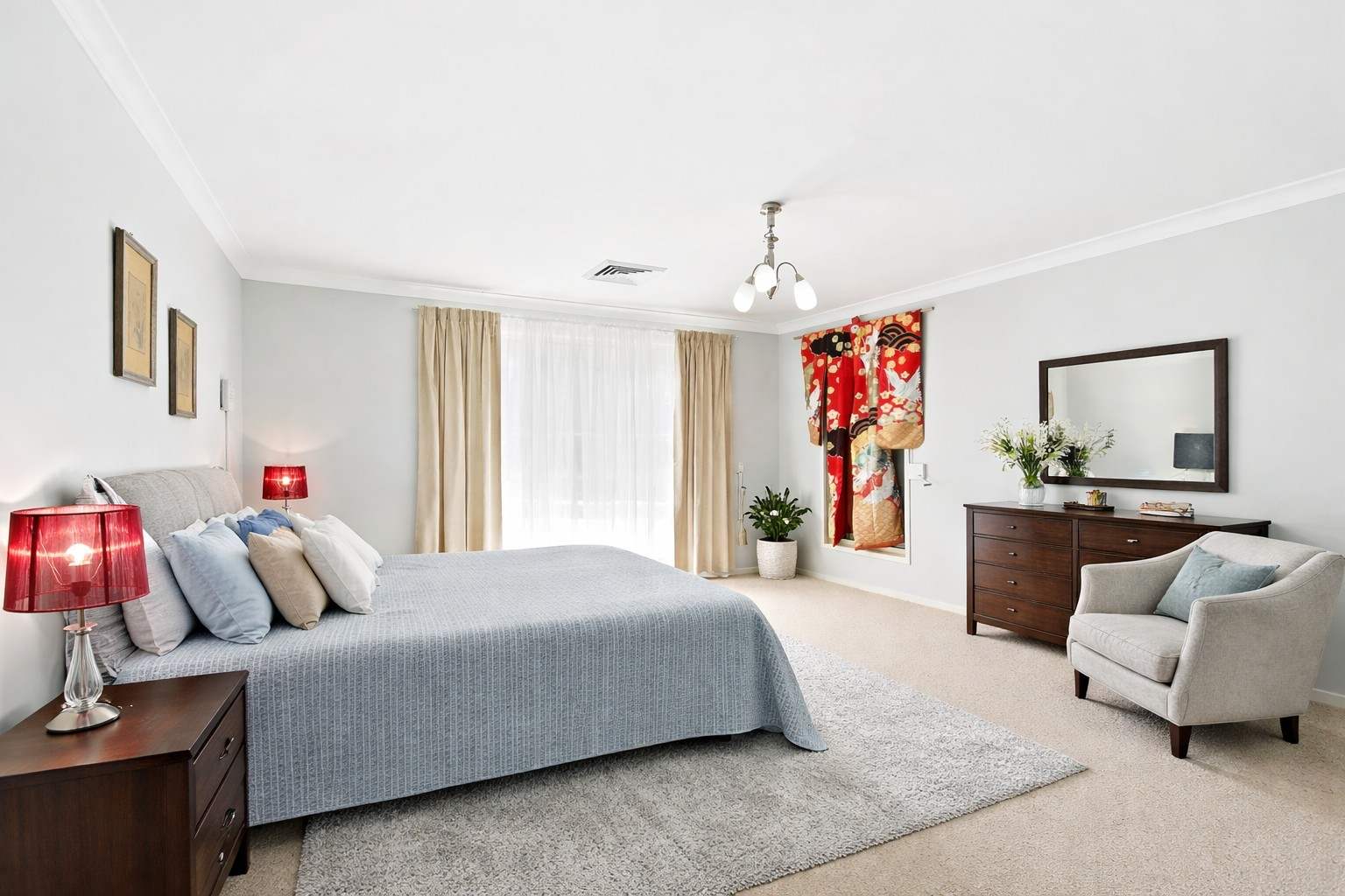 2 Kingston Town Drive, Kembla Grange For Sale by Farmbuy.com - image 10