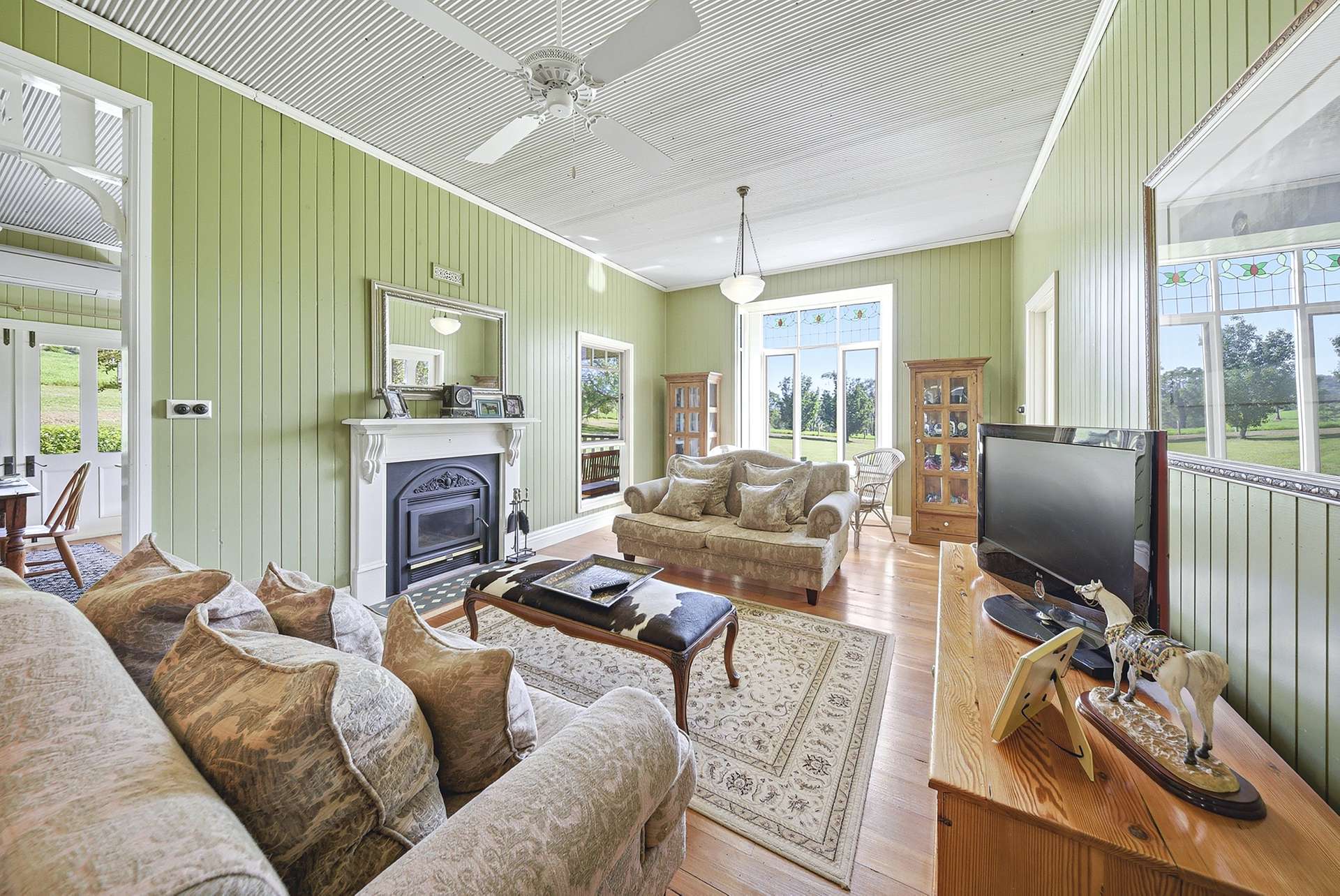 729 Fosterton Road, Fosterton For Sale by Farmbuy.com - image 9