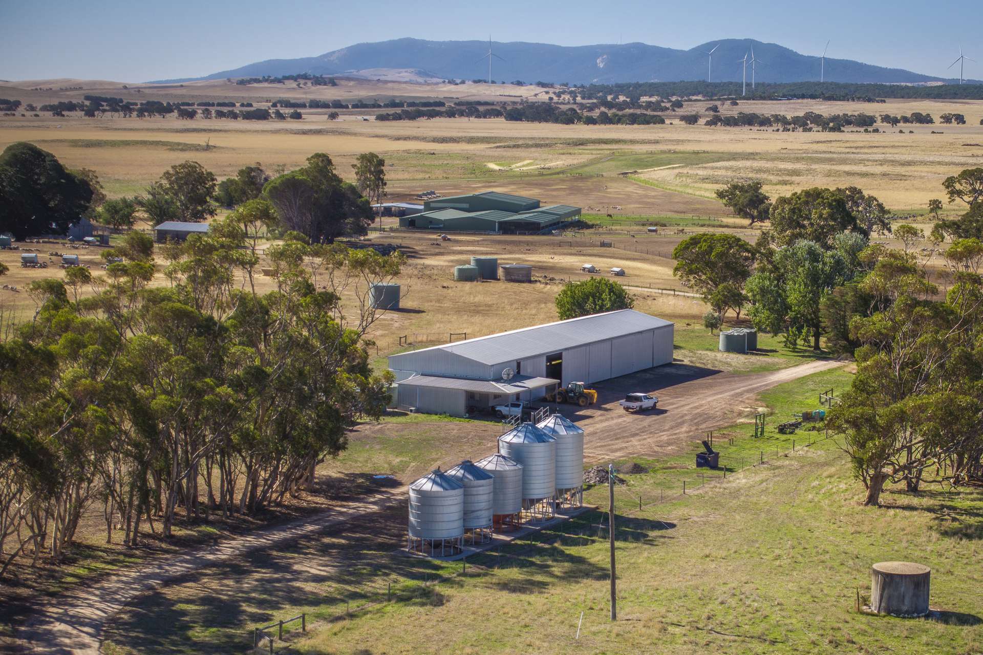 1154 Stockyard Hill Road, Stockyard Hill For Sale by Farmbuy.com - image 4