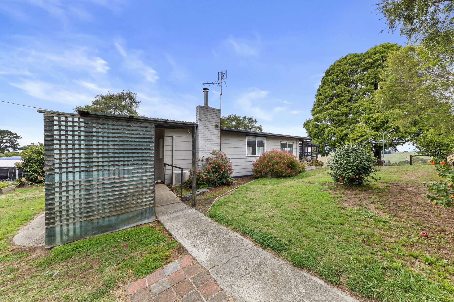 2045 Drouin-Korumburra Road, Poowong For Sale by Farmbuy.com - image 18