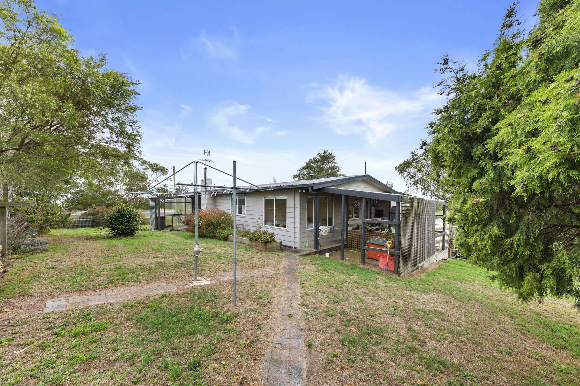 2045 Drouin-Korumburra Road, Poowong For Sale by Farmbuy.com - image 6