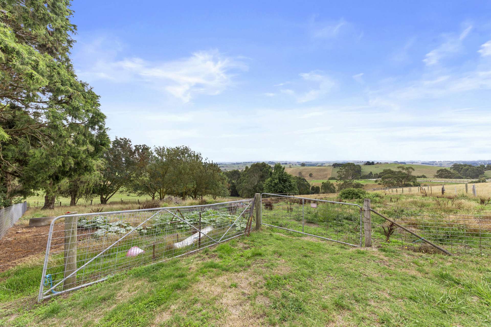 2045 Drouin-Korumburra Road, Poowong For Sale by Farmbuy.com - image 24