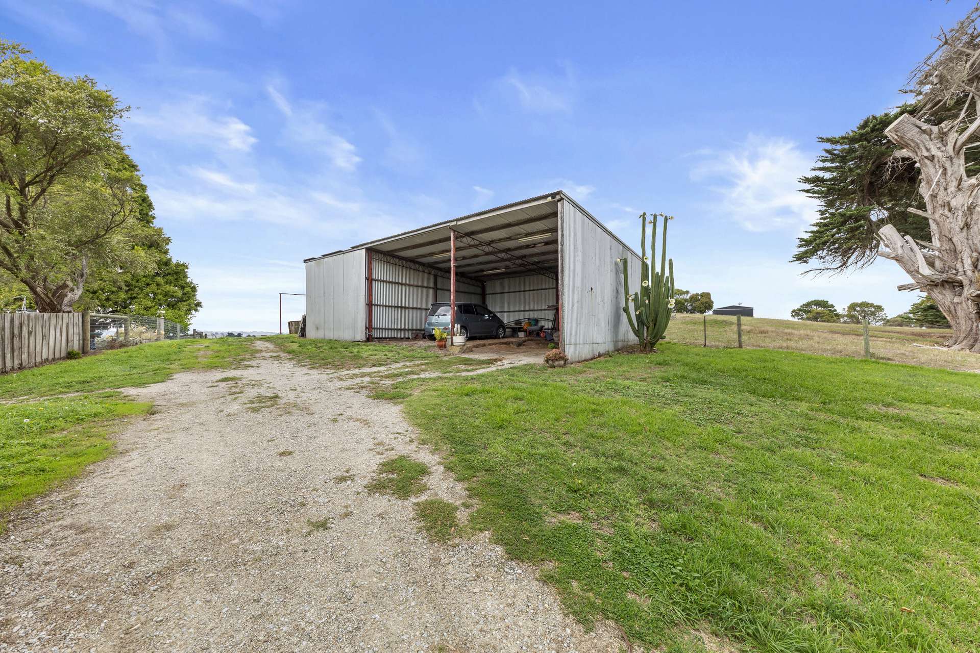 2045 Drouin-Korumburra Road, Poowong For Sale by Farmbuy.com - image 4