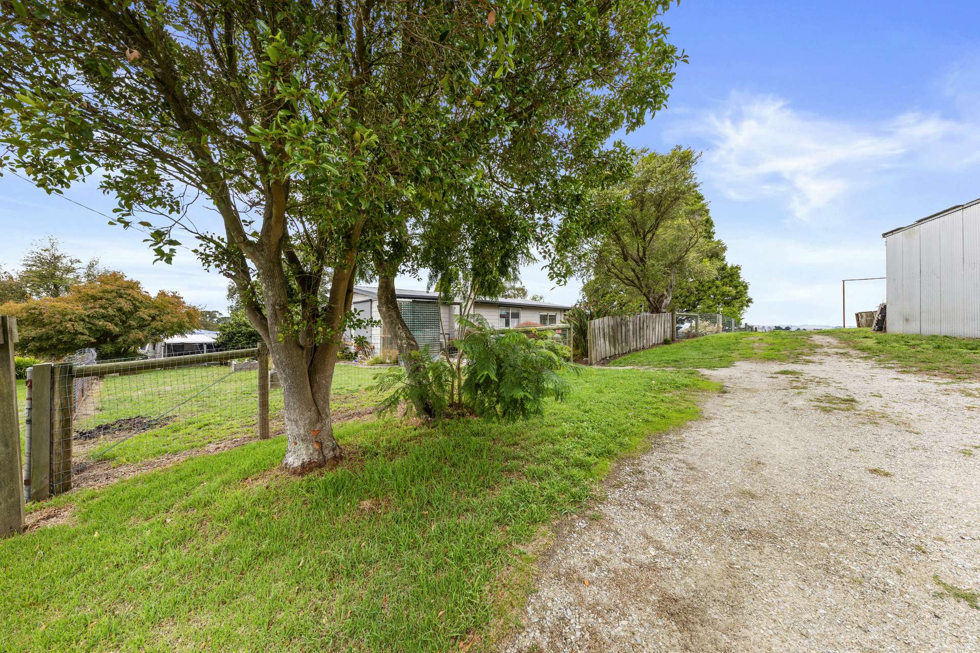 2045 Drouin-Korumburra Road, Poowong For Sale by Farmbuy.com - image 3